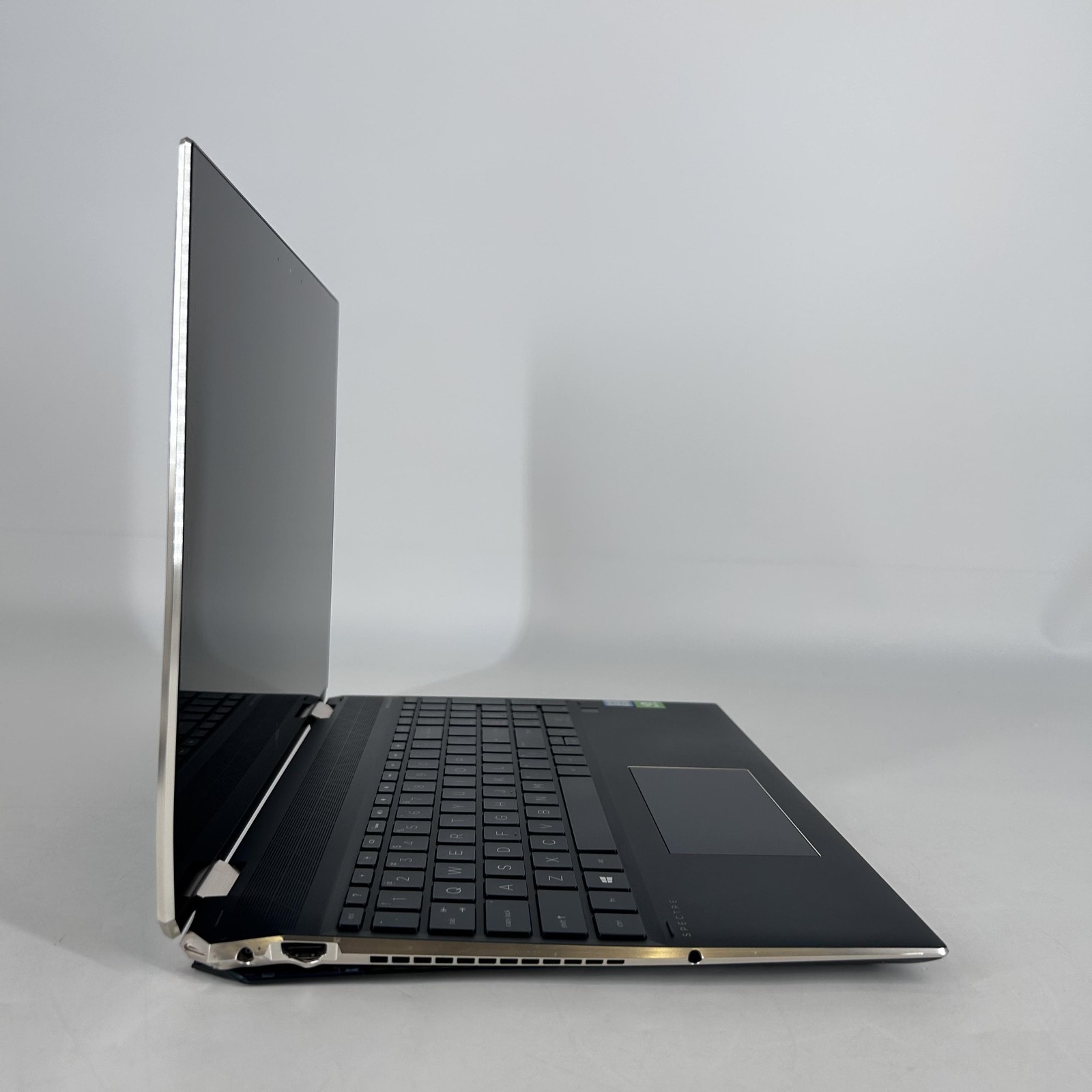 HP Spectre 15 x360 4K TOUCH i7-8565U 1.80GHz 16GB 512GB SSD MX150 Good