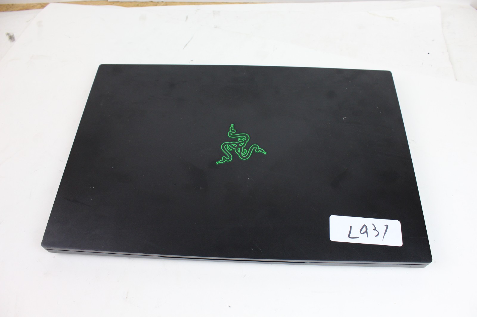 AS IS CASE DAMAGE Razer Blade 15 i7-10750H 32GB RAM 1TB SSD w/ OS