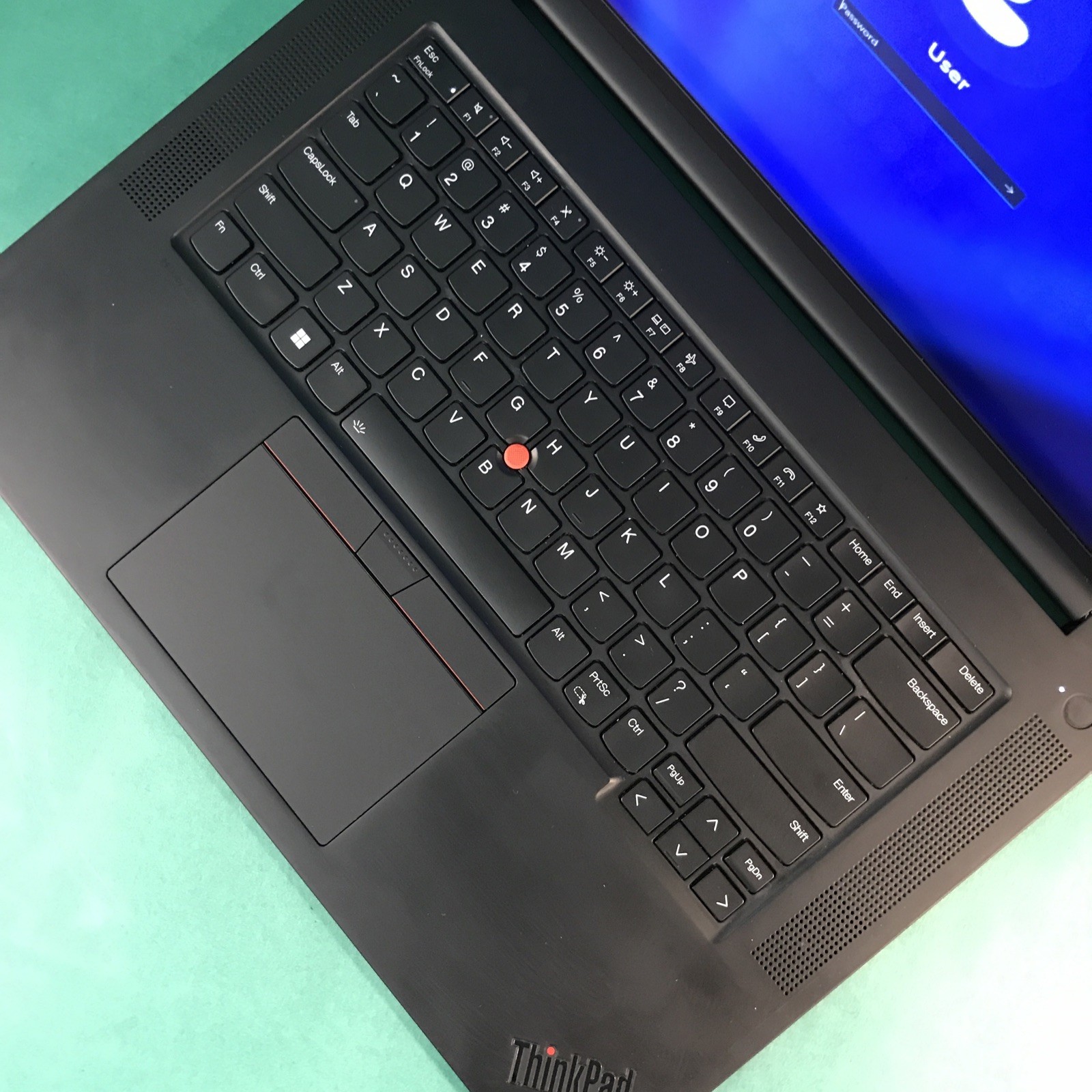 Lenovo ThinkPad P1 Gen 5 Intel i9-12900H 8GB RAM 1TB NVME Nvidia RTX A2000 W11P