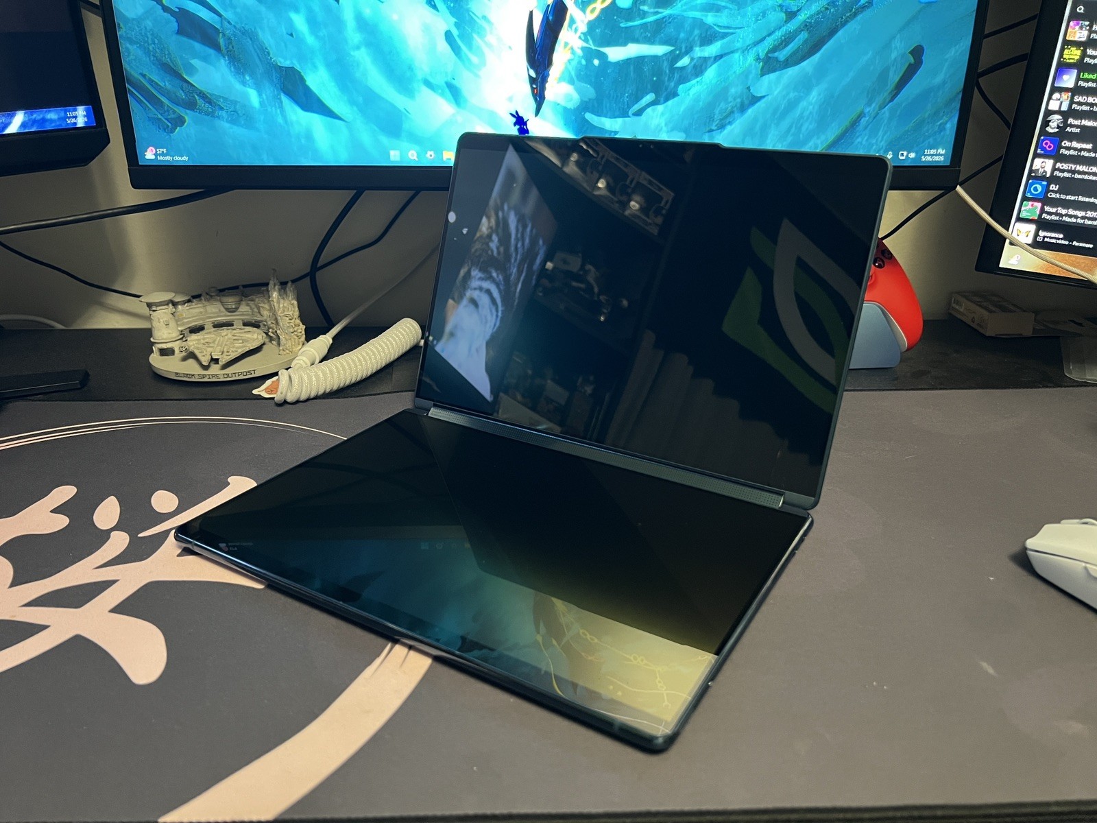 Lenovo Yoga Book 9 13IRU8 2×13.3″ OLED Dual Touch i7-1355U 16GB 512GB SSD W11H
