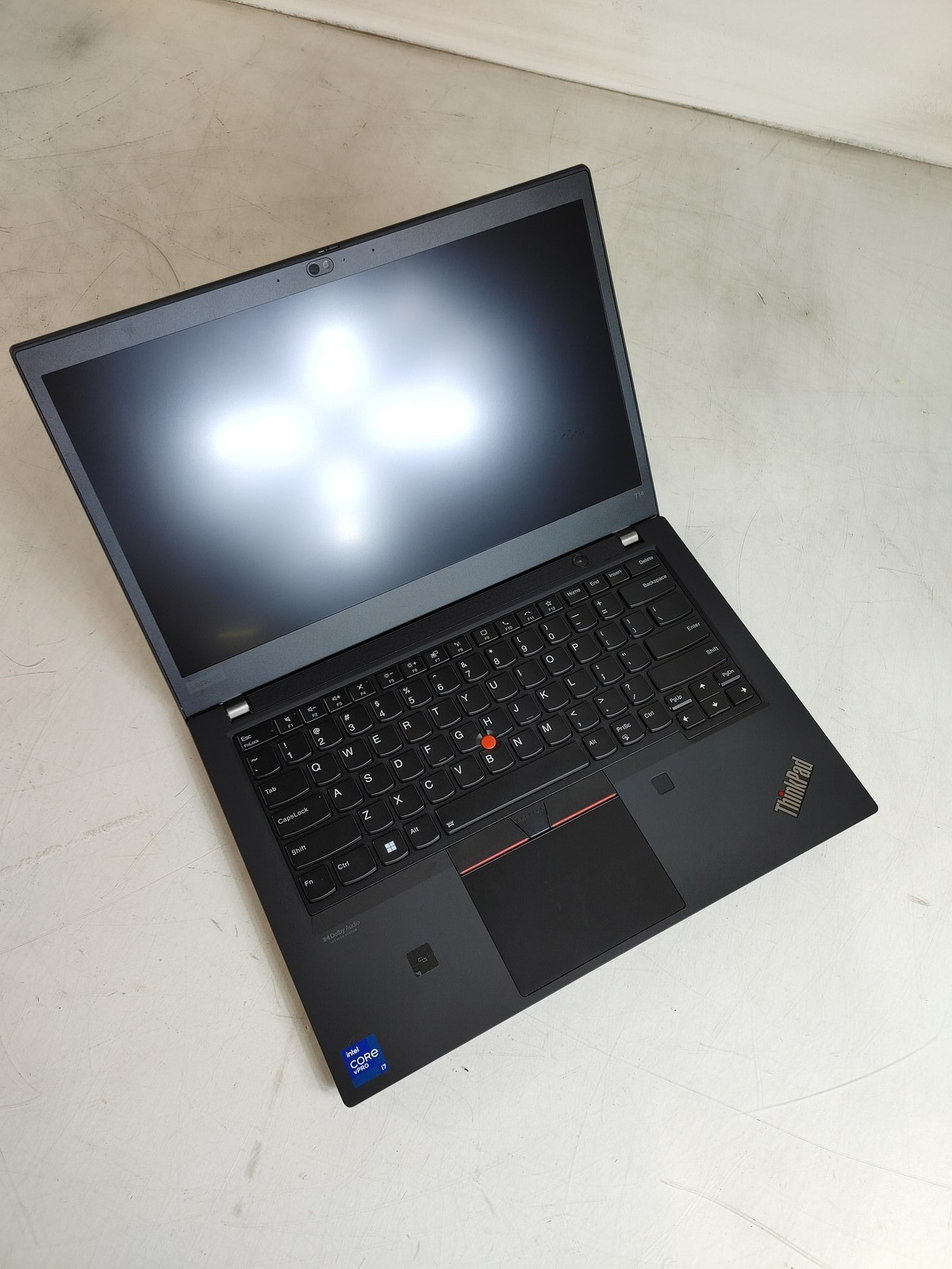 Lenovo ThinkPad T14 Gen 2i Core i7-1185G7 3.00 GHz 16 GB DDR4 No HDD