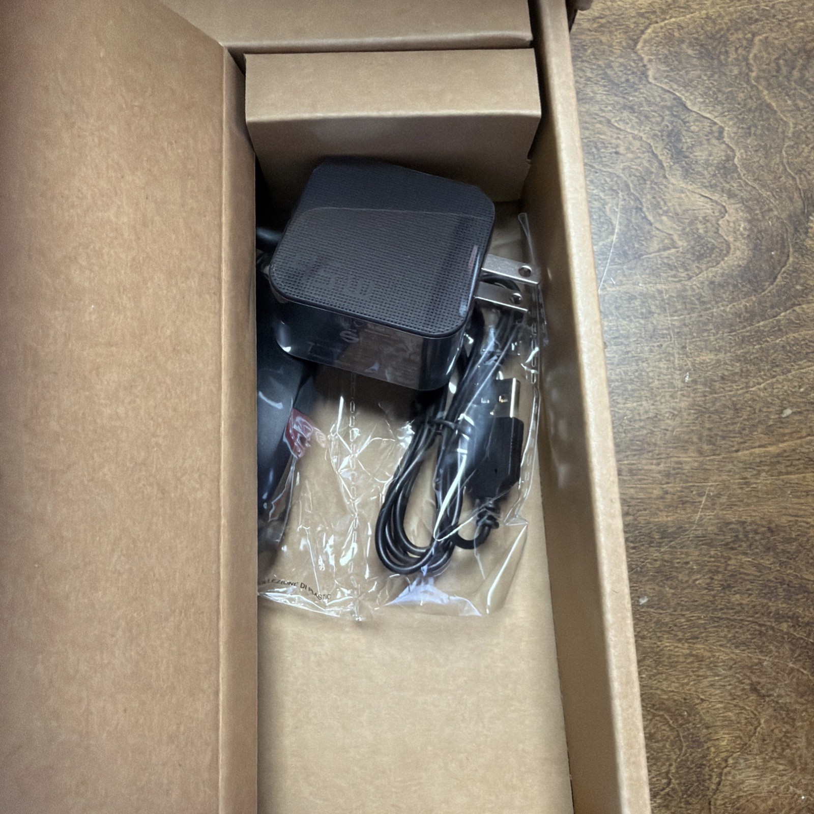 NEW! ASUS Chromebook CM1402CM2A 14″ FHD (Kompanio 520, 4GB RAM, 64GB eMMC)