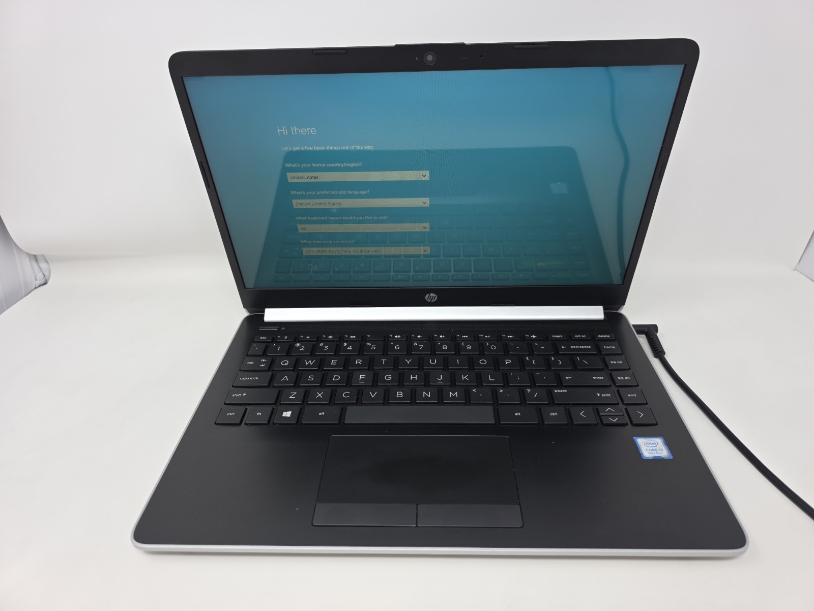 HP 14-CF1020OD 14″ 8GB 256GB SSD Intel Core i3-8145U X2 Silver NEEDS BATTERY