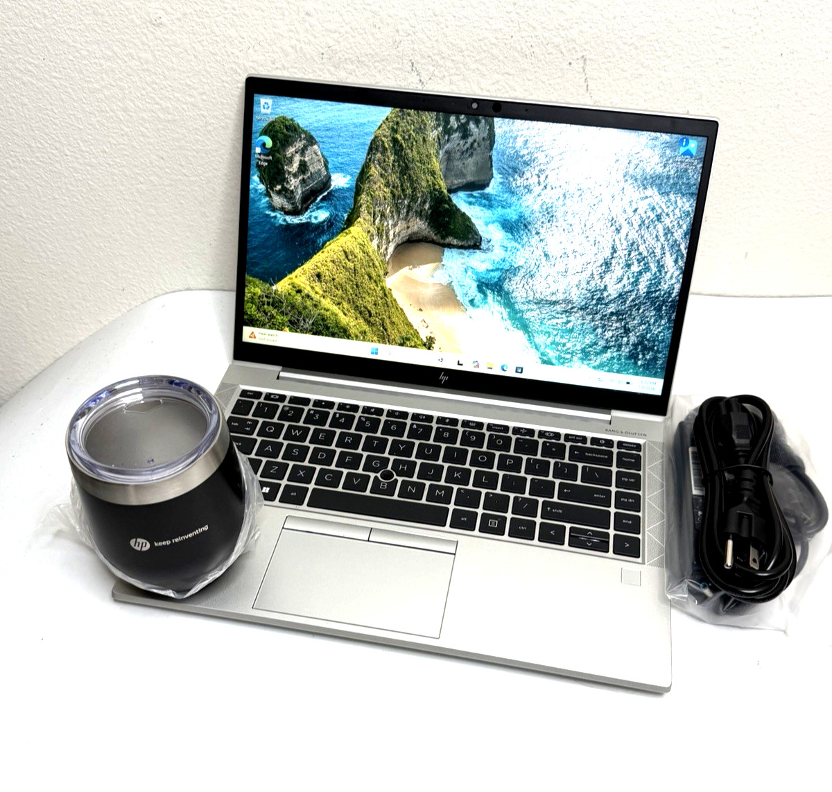 HP EliteBook 845 G8 14″ AMD Ryzen 7 PRO 5850U 16GB 256GB SSD IR Camera PW Supply