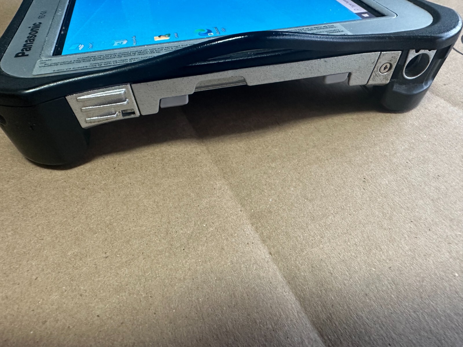 Panasonic Toughpad FZ-G1 MK4 i5-6300U 2.4GHz, 8GB, 256 SSD, 4G LTE/BARCODE,TOUCH