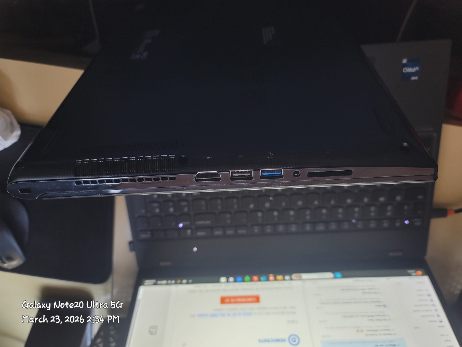 Toshiba Satellite C55-C5240 Intel i5-5200U 2.2GHz 8 GB NO HDD