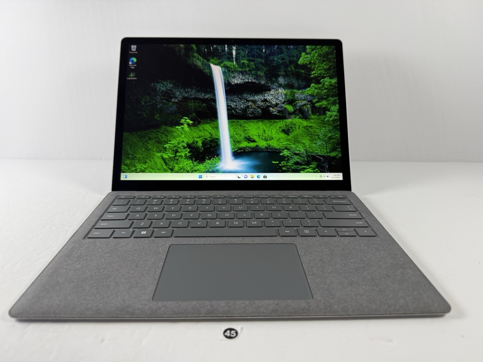 Microsoft Surface Laptop 5 13.5” 1950 Intel Core i7-1265U 16GB RAM 512GB NVME