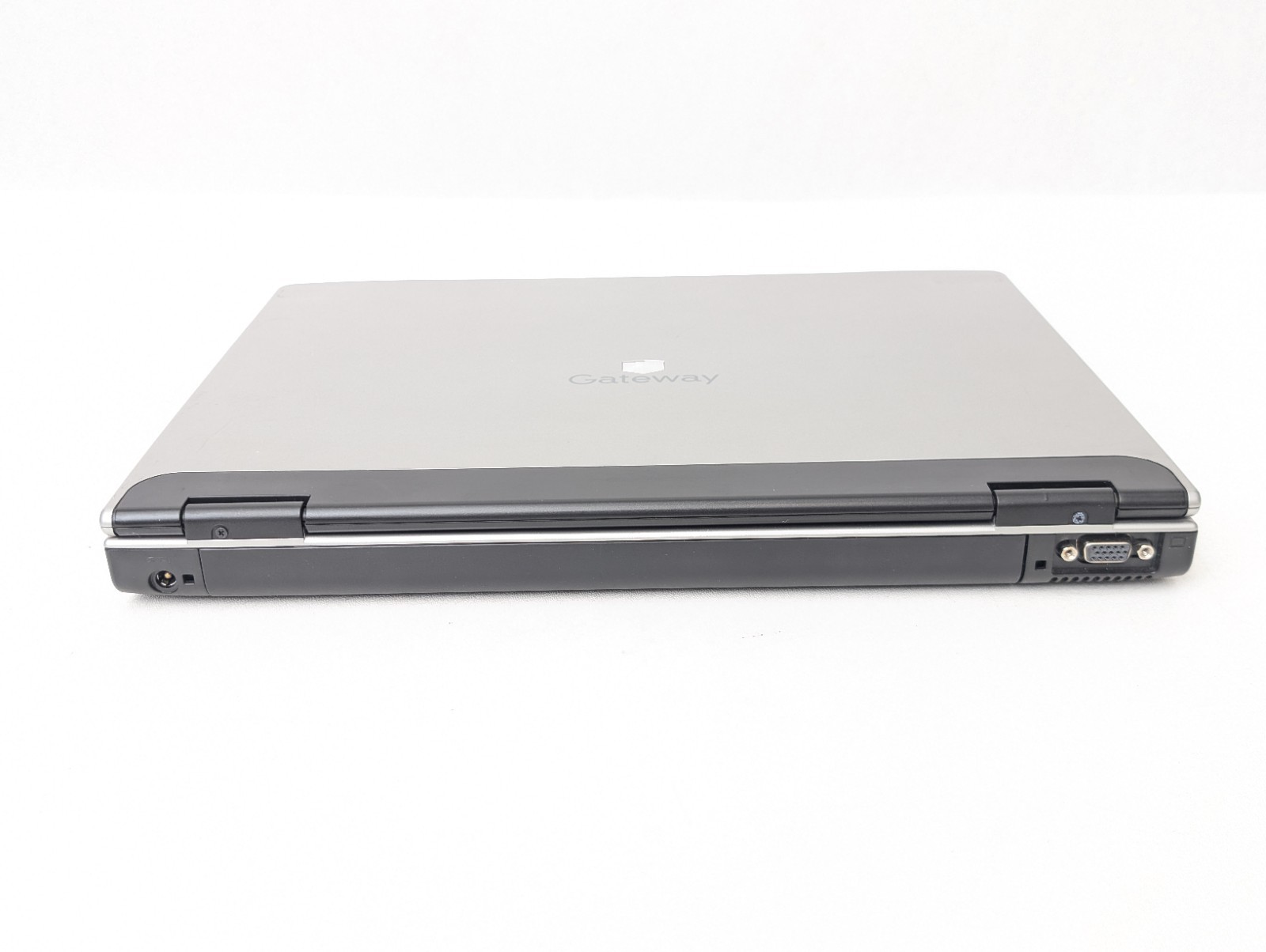 GATEWAY MA1 M460E Pentium M 512mb No HDD, OS, POWER ADAPTER Boots To BIOS