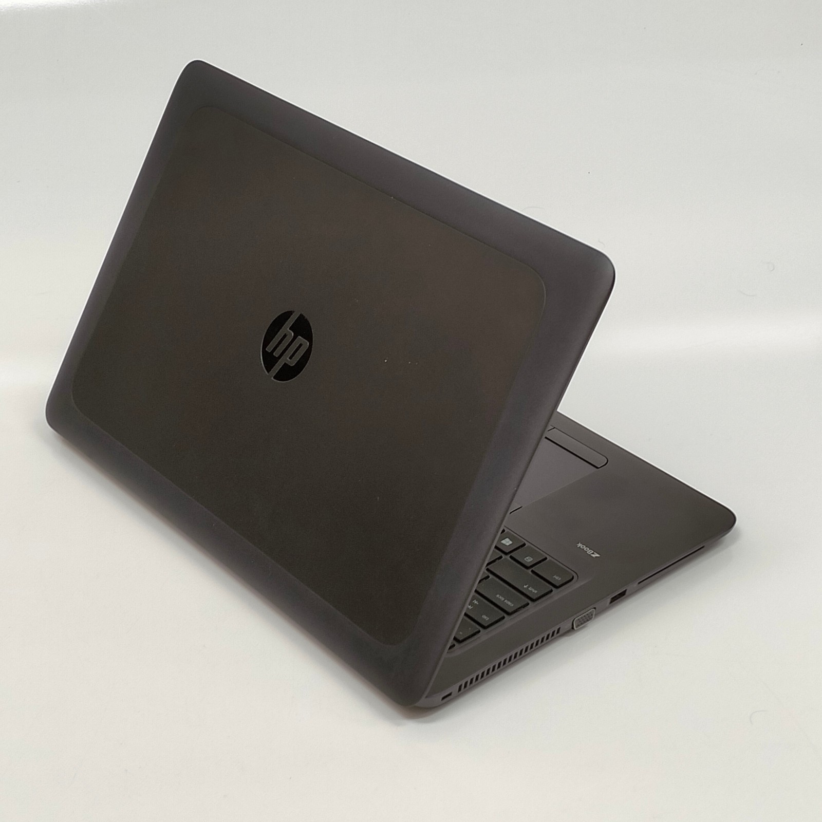 HP Zbook 15u G4 Workstation i7-7600U AMD 2GB GPU 32GB RAM 1TB SSD Win 11 Pro