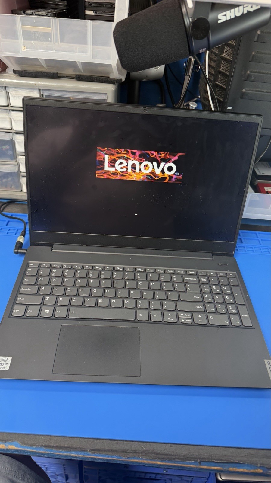 Lenovo 15.6” Laptop i3-1005G1 12GB RAM 512GB SSD Win 11 Pro Bad Battery