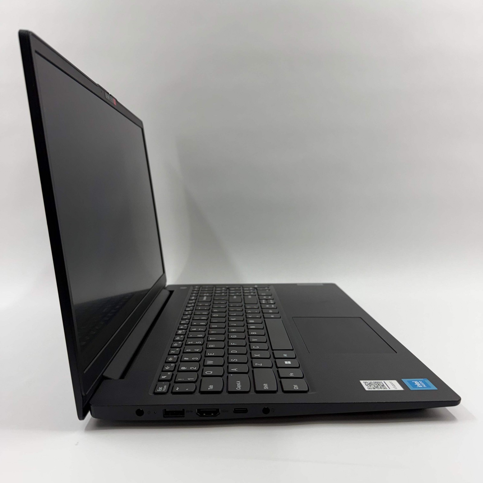 Lenovo V15 G4 IAN 82YW000WUS 15.6″ N100 0.8GHz 8GB RAM 128GB SSD