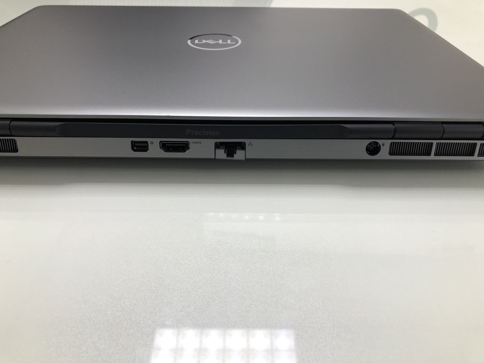 Dell Precision 7560 i9-11950H 64GB 2TB SSD RTX A4000 8GB Mobile Workstation