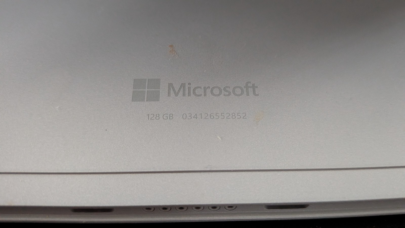 Surface 3 Tablet + Keyboard + Surface Dock + 2 chargers + 1 pen