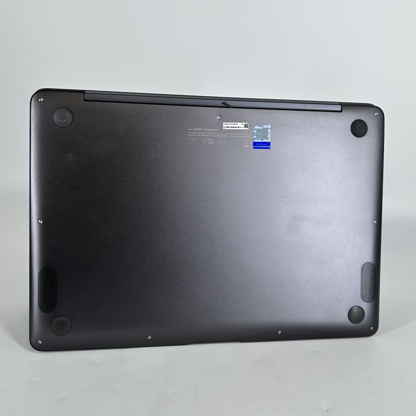 ASUS ZenBook UX430U 14″ FHD i7-8550U 1.80GHz 16GB 512GB SSD MX150 – Bad Battery
