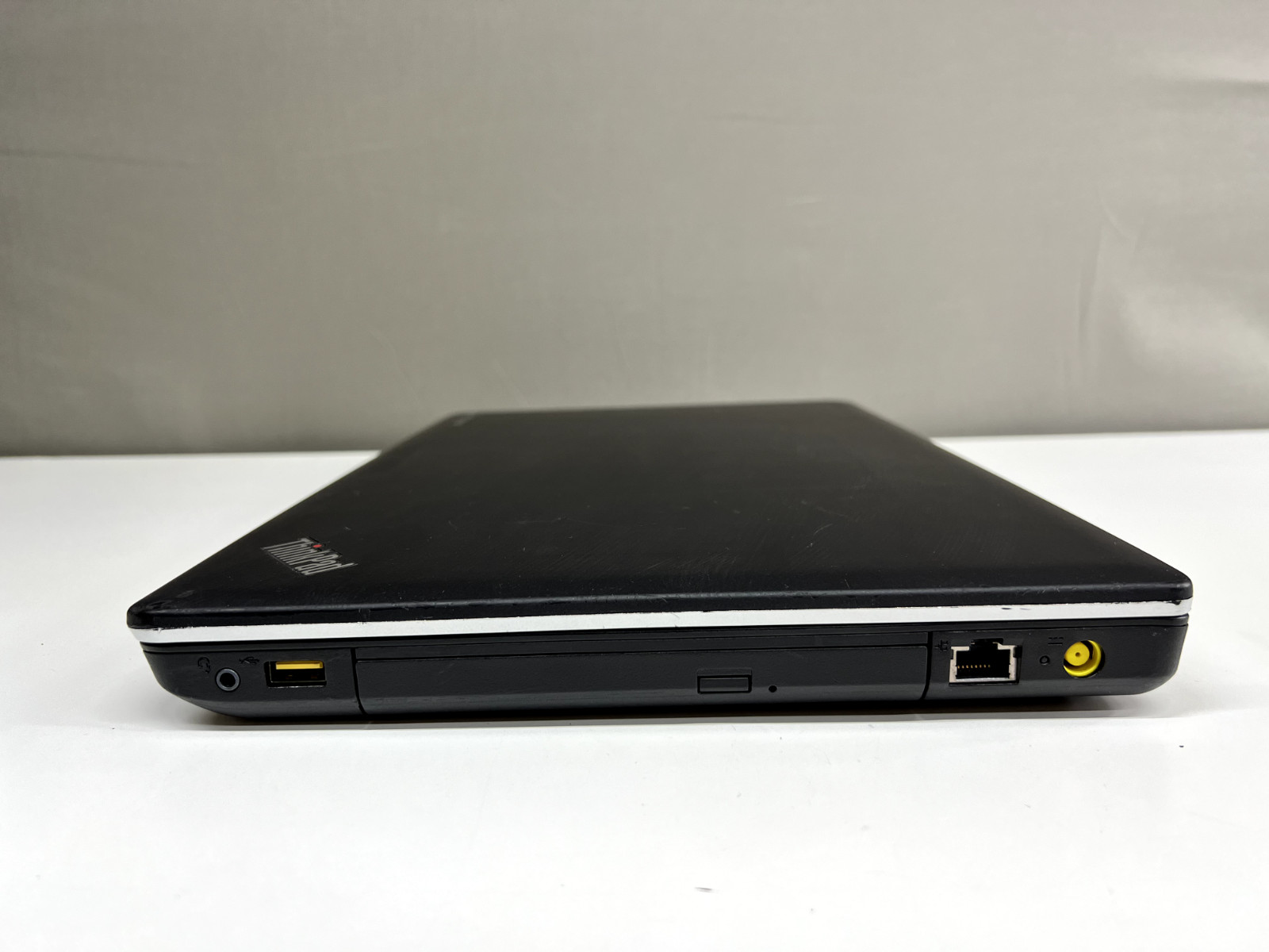 Laptop Lenovo 20B20011US – AMD A6 – 4GB RAM – 250GB HDD – Windows 8