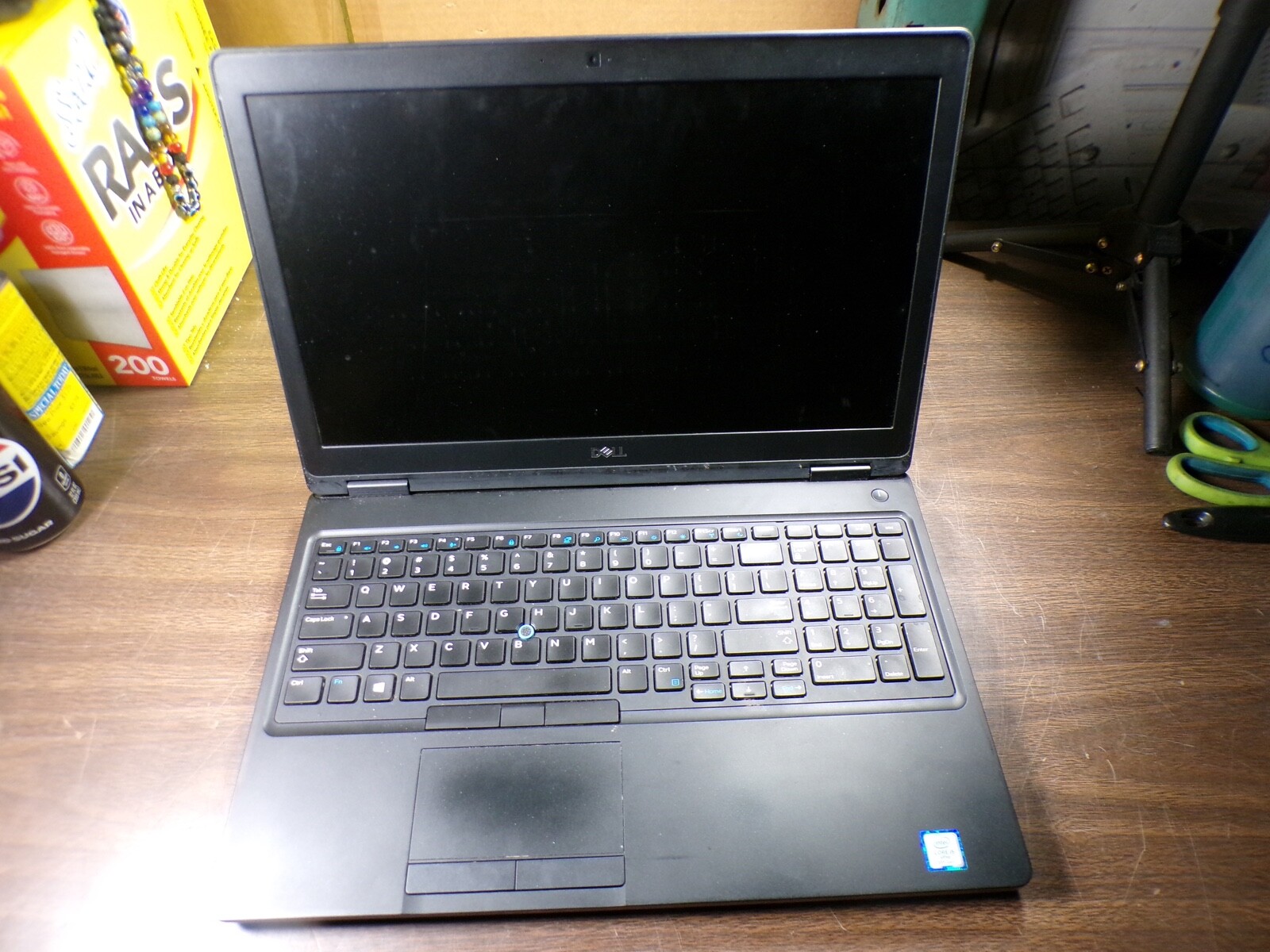 DELL LATITUDE 3570 INTEL CORE I3-6100U 2.30GHZ 8GB RAM **NO HD/ NO CADDIE/ NO OS
