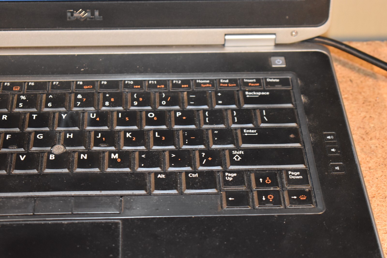Dell Latitude E6430 Intel Core i7-3740QM 4GB RAM 320GB HDD Windows XP NVS 5200M