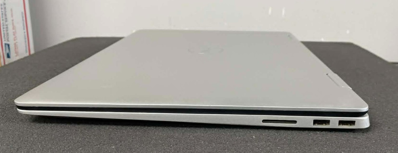 Dell Inspiron 7786 17″ – Core i7-8565U 1.8GHz 8GB RAM No HD/OS/Battery