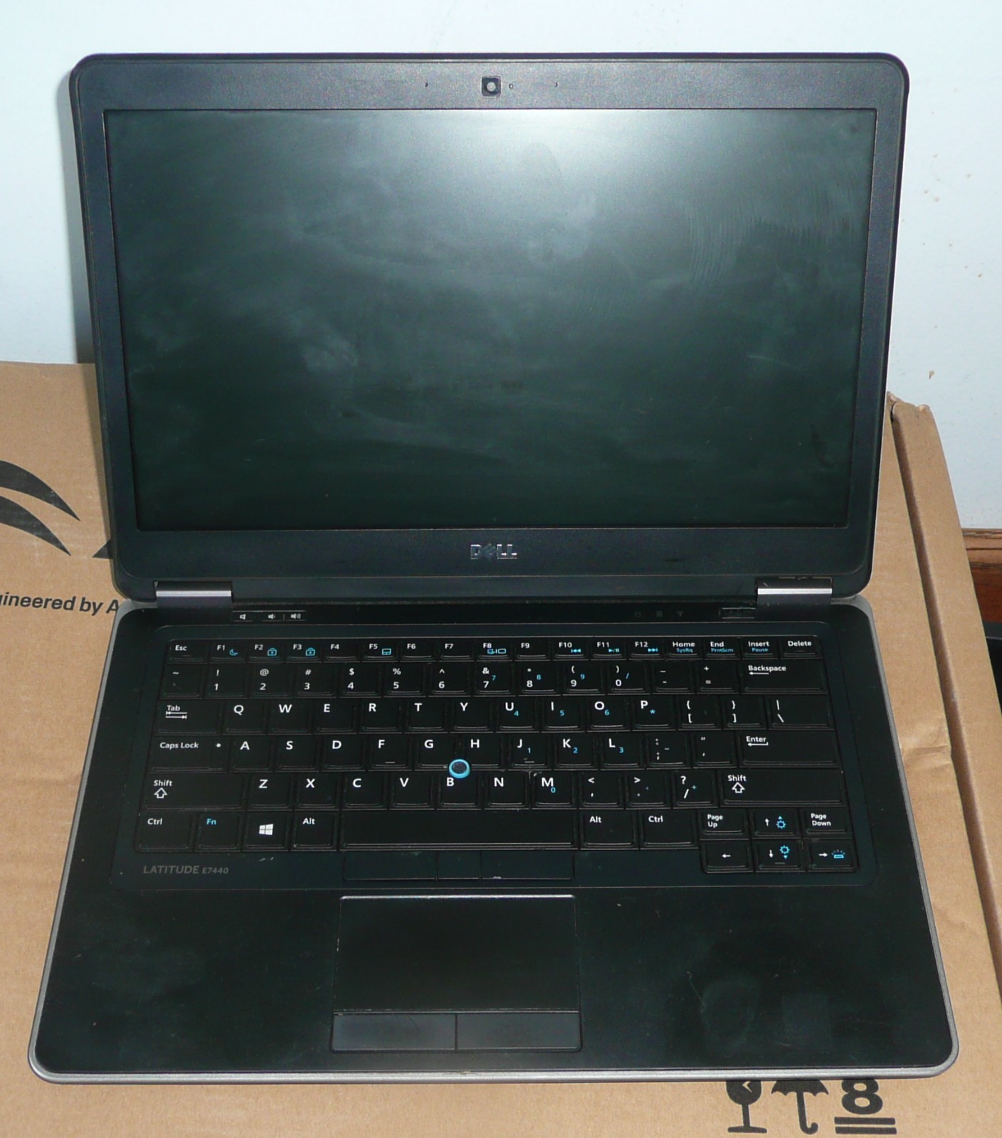 Dell Latitude E7440 14″ Laptop Computer i5-4300 12GB RAM 500GB HD Windows 10