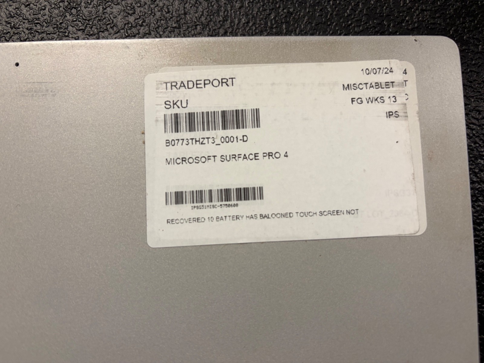 As-is Damaged Microsoft Surface Pro 4 (Intel Core M, 4GB RAM, 128GB)