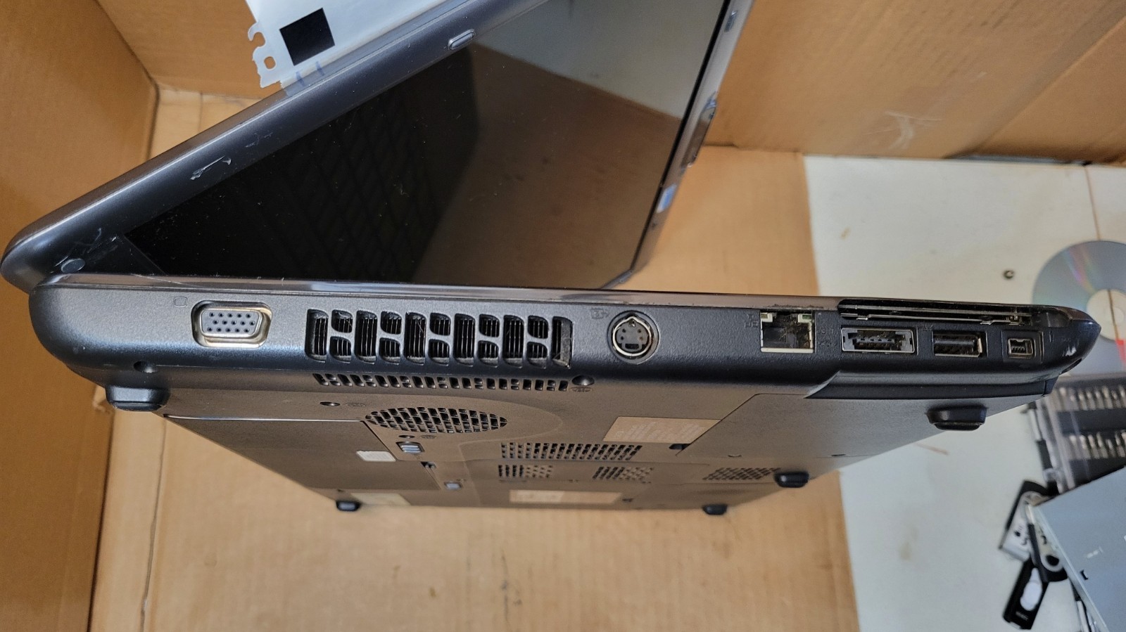 Toshiba Satellite P305D-S8828 Laptop | AMD Turion X2 RM-70 | 3GB Ram | Win 10