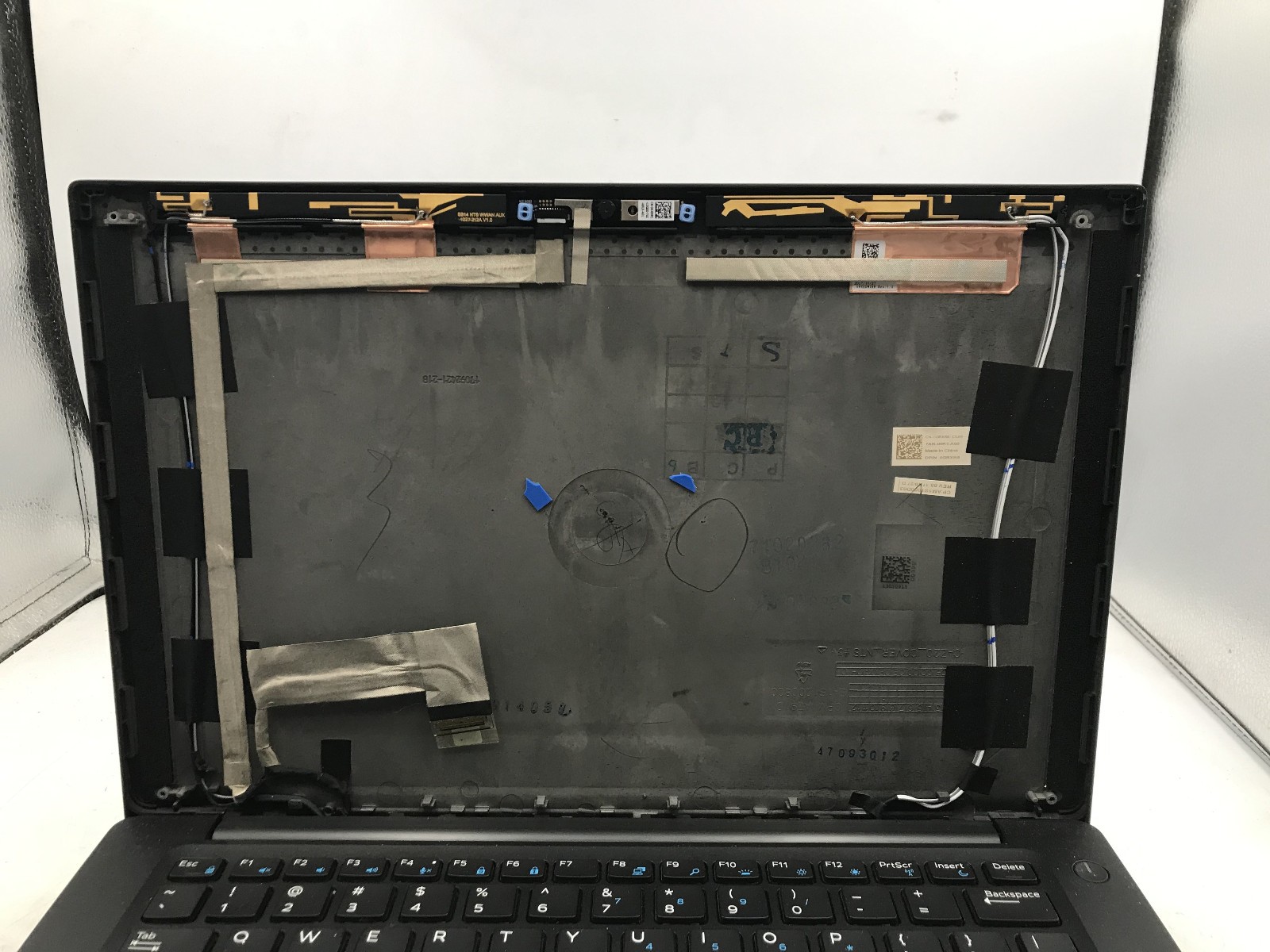 DELL LATITUDE 7490 – LOT OF 2 – FOR PARTS/REPAIR – INTEL I5 8TH GEN – NO RAM -BB