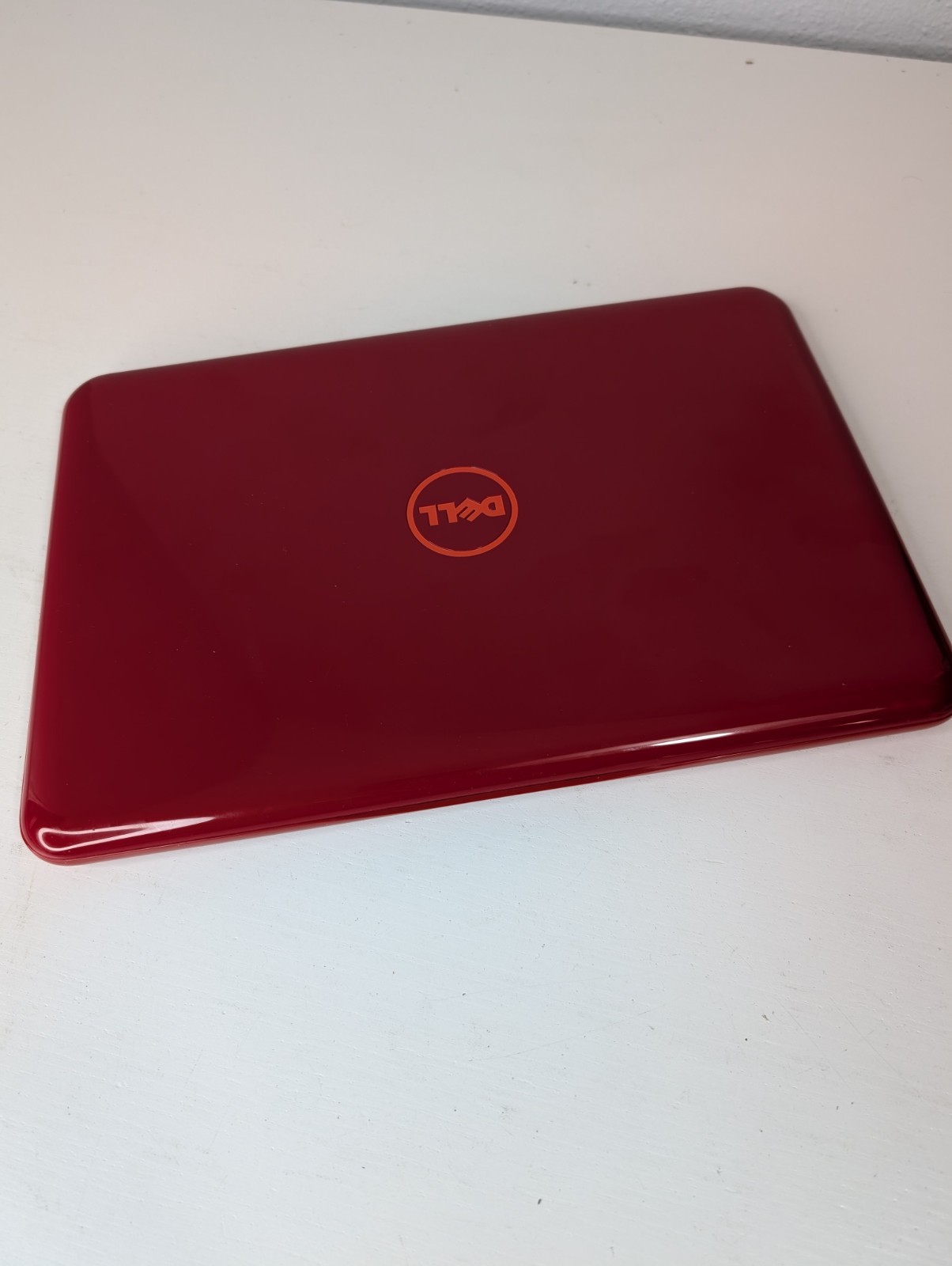 Dell Inspiron 11 3000 P24T 11.6″ Laptop Red 2017 Model No Charger- for parts