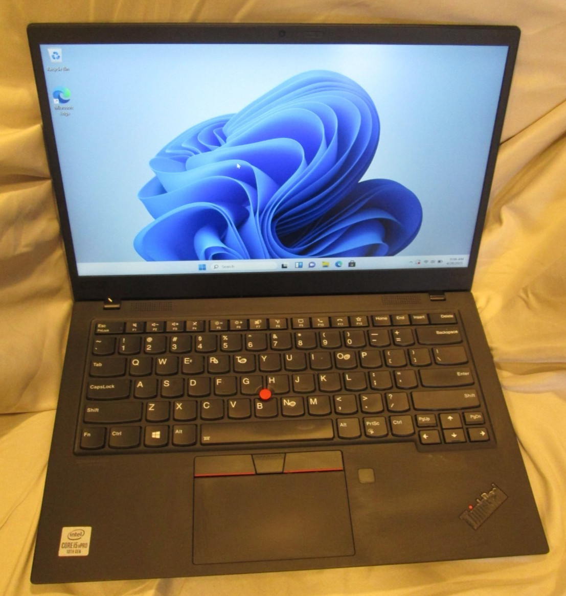 Lenovo ThinkPad X1 Carbon Gen 8 i5-10310U 8GB RAM 256GB SSD Windows 11