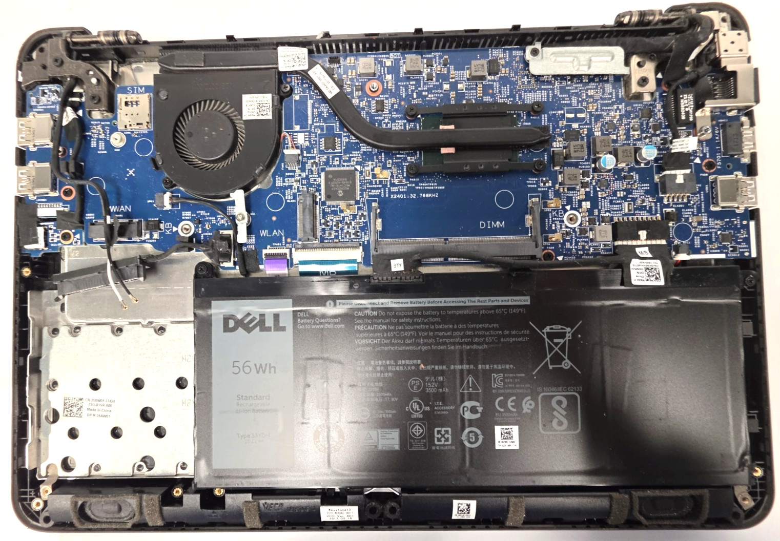 Dell latitude 3380 laptop| Touch| No RAM| No HDD| NO POWER| For Parts/repairs