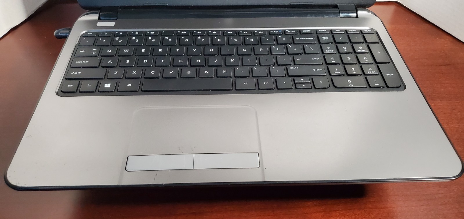 HP 255 G3 AMD E1 1.35GHz / 8GB / 240GB SSD / Windows 11 Pro