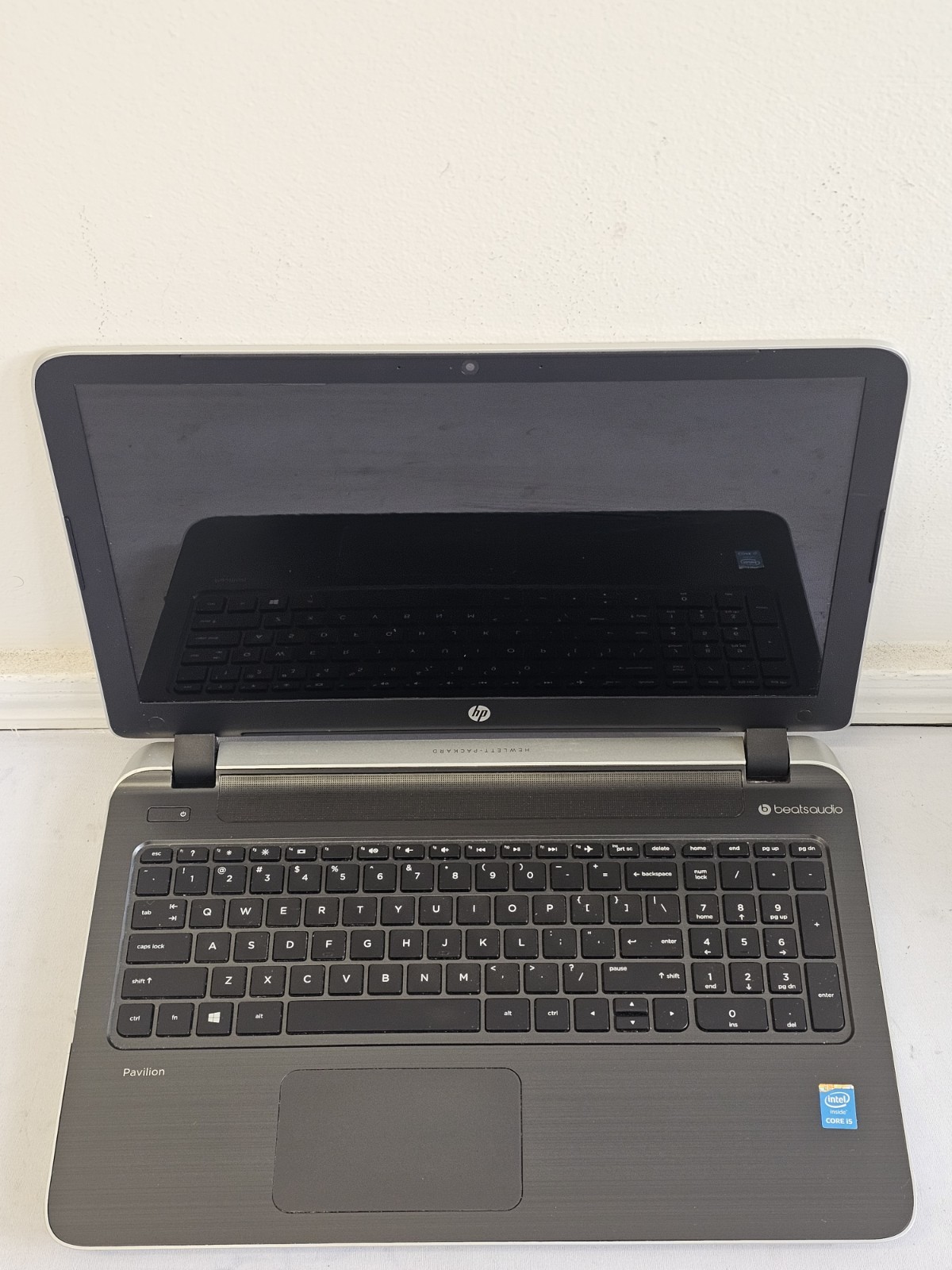 HP Pavilion 15-p151nr Laptop – Intel i5-4210u – 4GB RAM – 750GB – Windows 10