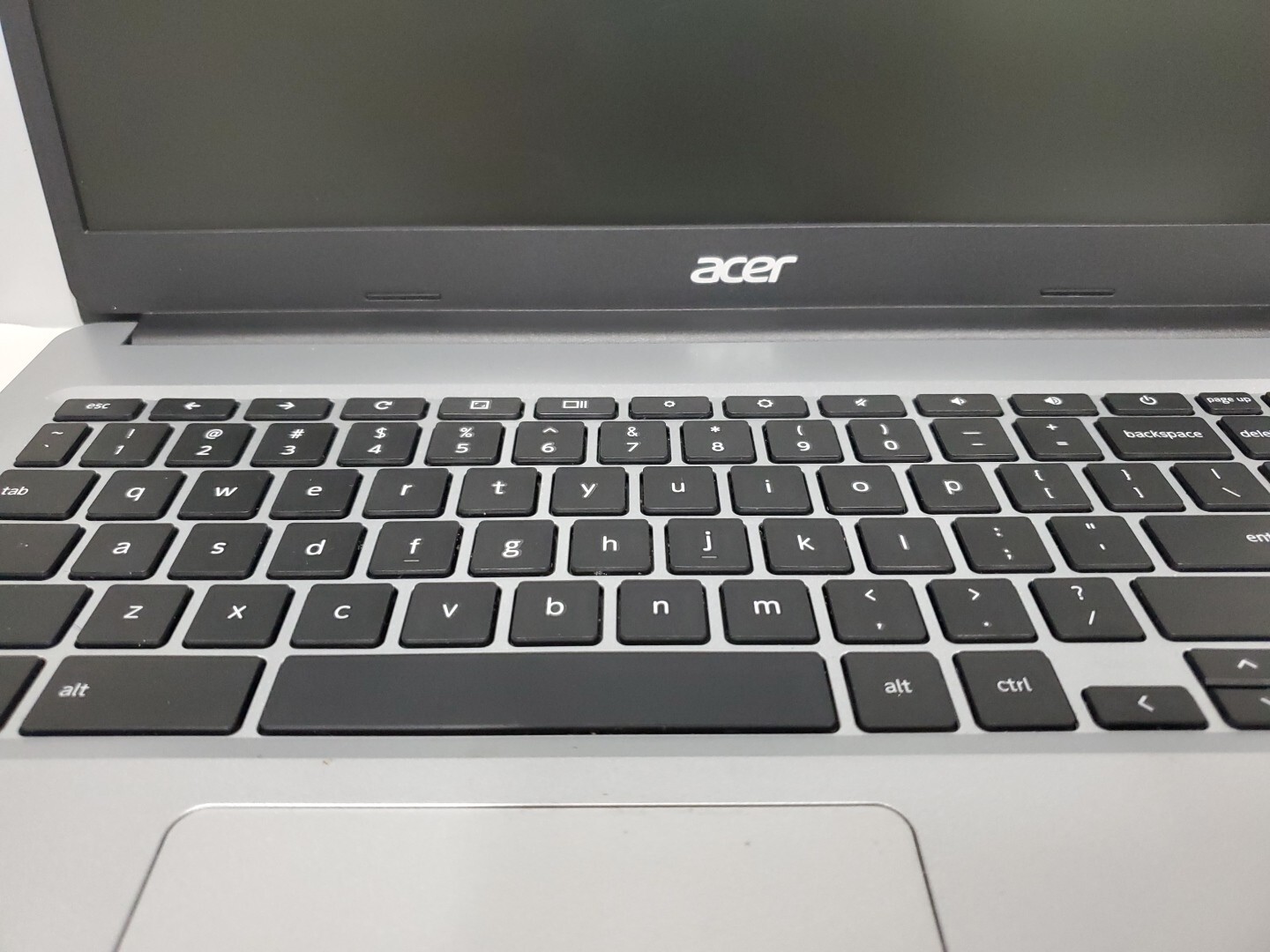 Acer Chromebook 315 15.6″ Intel Celeron N4020 1.10GHz 4GB *Read Description