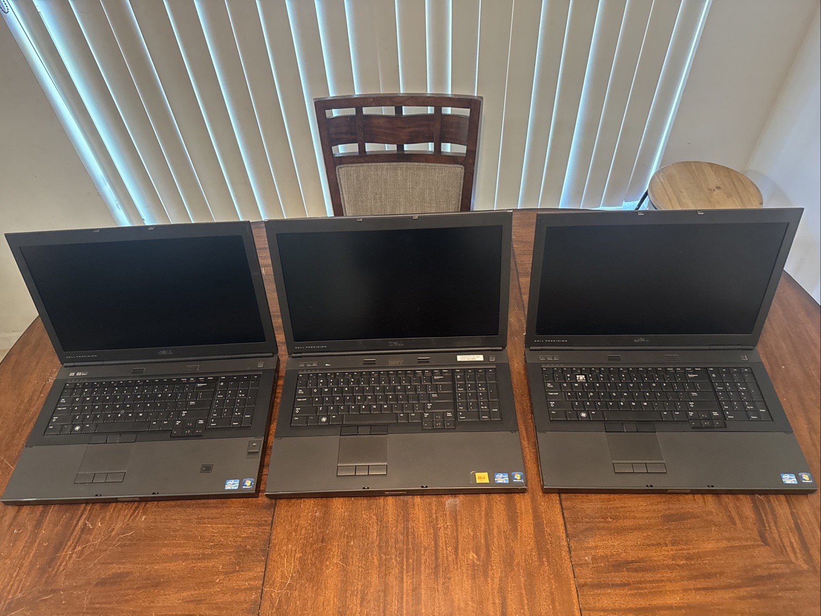 (Lot of 3) Precision M6600 17.3″ Laptop i7-2860QM 2.50GHz 16GB RAM AMD **NO HDD*