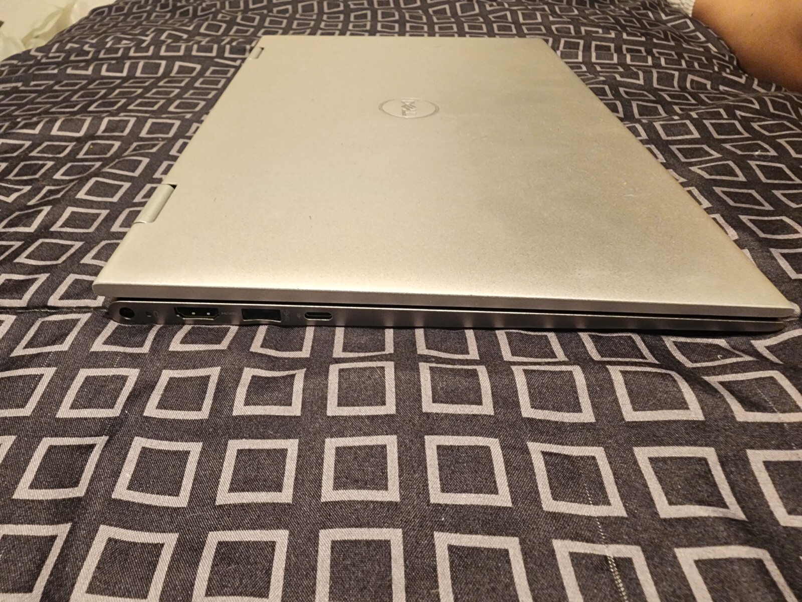 Dell Inspiron 2-in-1 14″ (512GB SSD Intel Core i5-1155G7 2.4GHz 8GB) Touchscreen