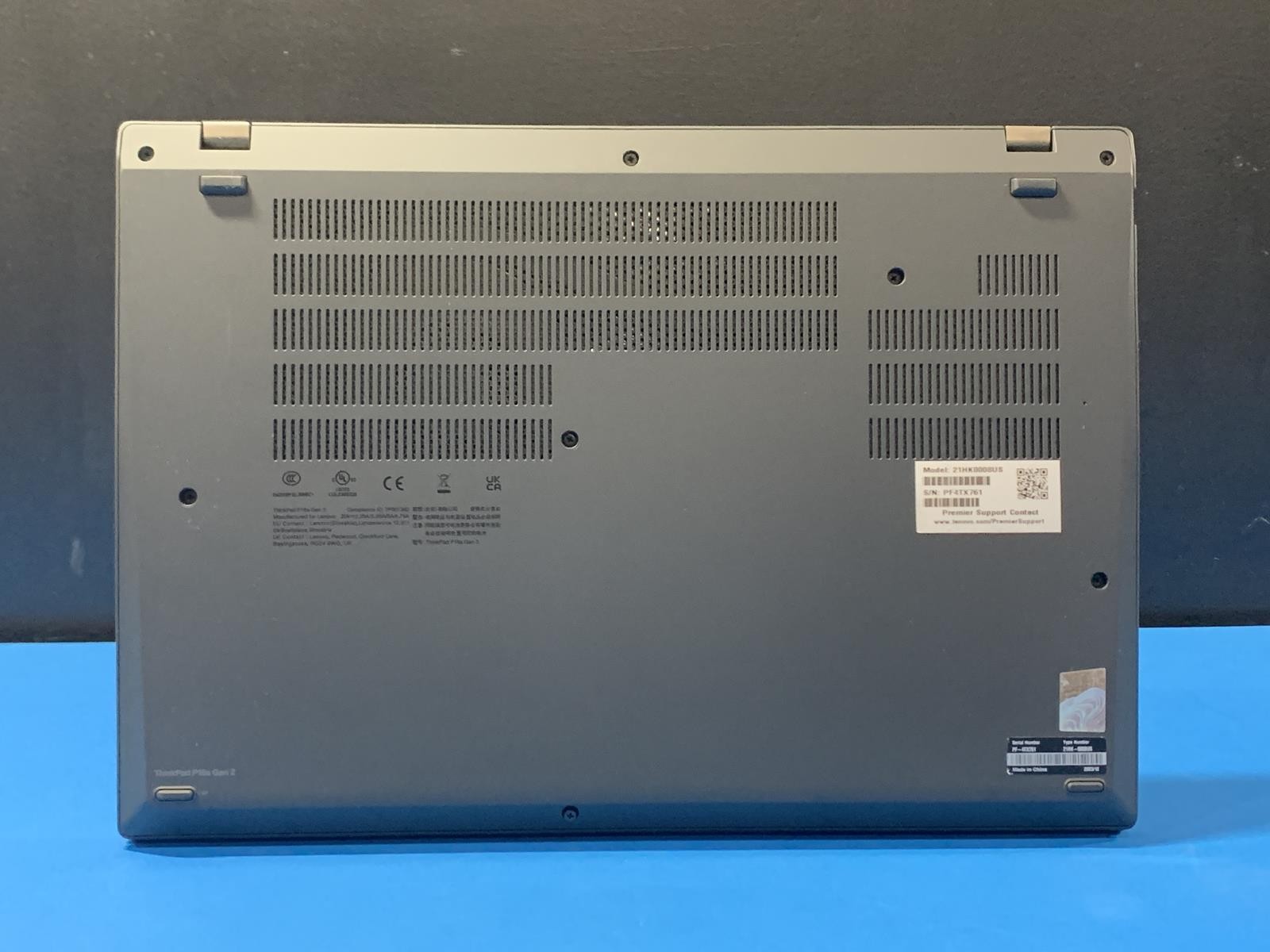 Lenovo ThinkPad P16s Gen 2 16″ Core i7 1370P 2.19GHz 16GB DDR5 NO HDD NO OS