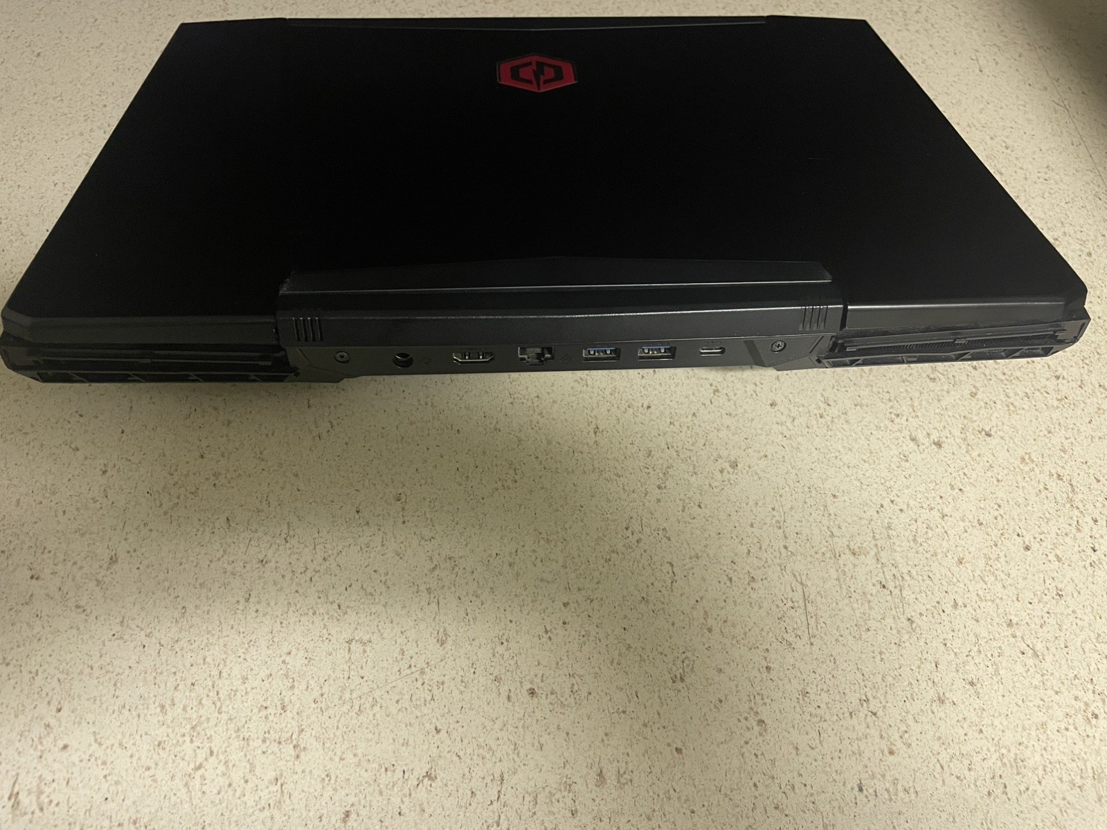 CyberPower Tracer Gaming Laptop I7-7700HQ NVIDIA GeForce GTX 1050 Ti 16GB RAM