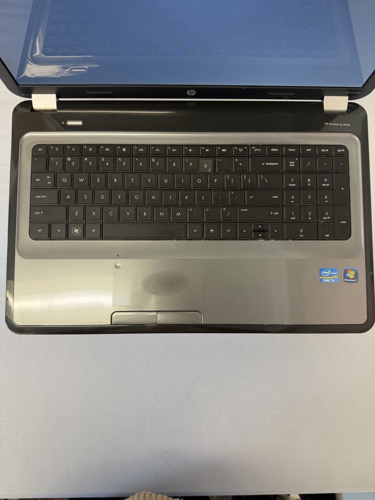 HP Pavillion g7-1260us Laptop – Unknown if Screen is Good – Intel i3 – Read Des