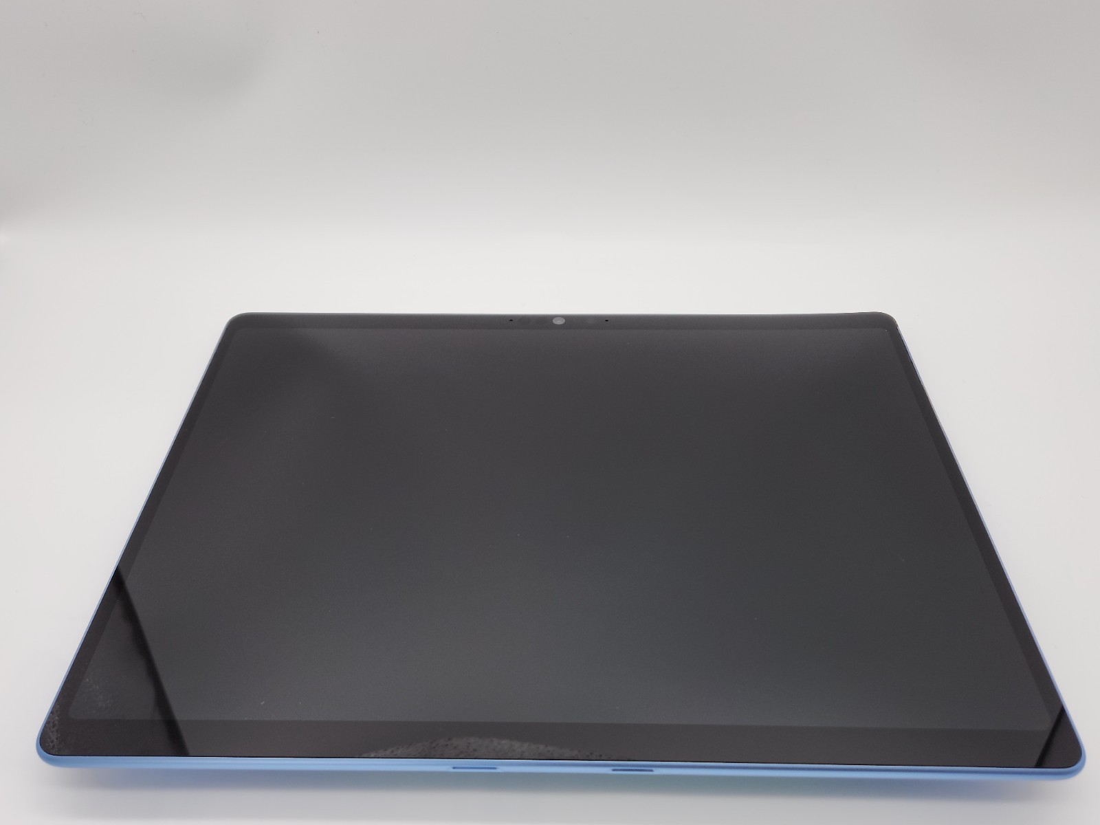 Microsoft Surface Pro 11 13″ Snapdragon X Plus 16/512GB SSD Win 11 pro Sapphire