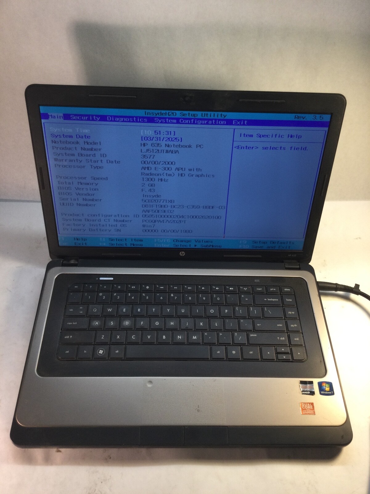 HP 635 15″ Laptop AMD E-300 Radeon HD -BOOTS/BROKEN BATTERY LATCH- MZ