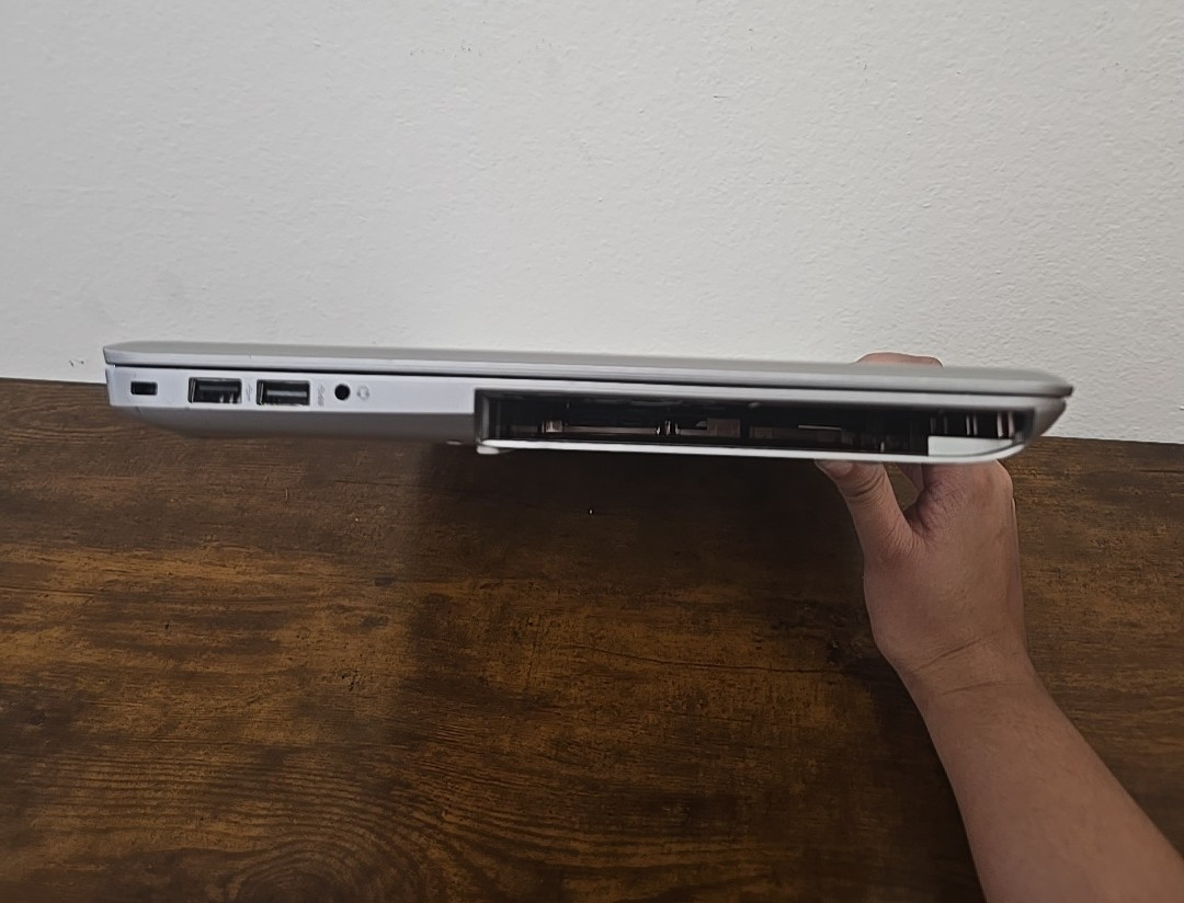 HP Pavilion 3168NGW 15.6” i5-7200U 12GB RAM – NO POWER – AS-IS Parts Only