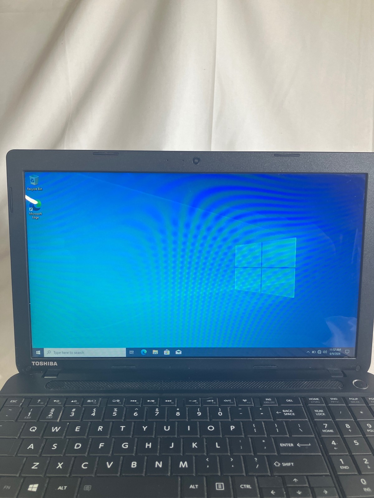 Toshiba Satellite C55-A5310 i3-3120M 2.5GHz 6GB 750GB HDD 15.6″
