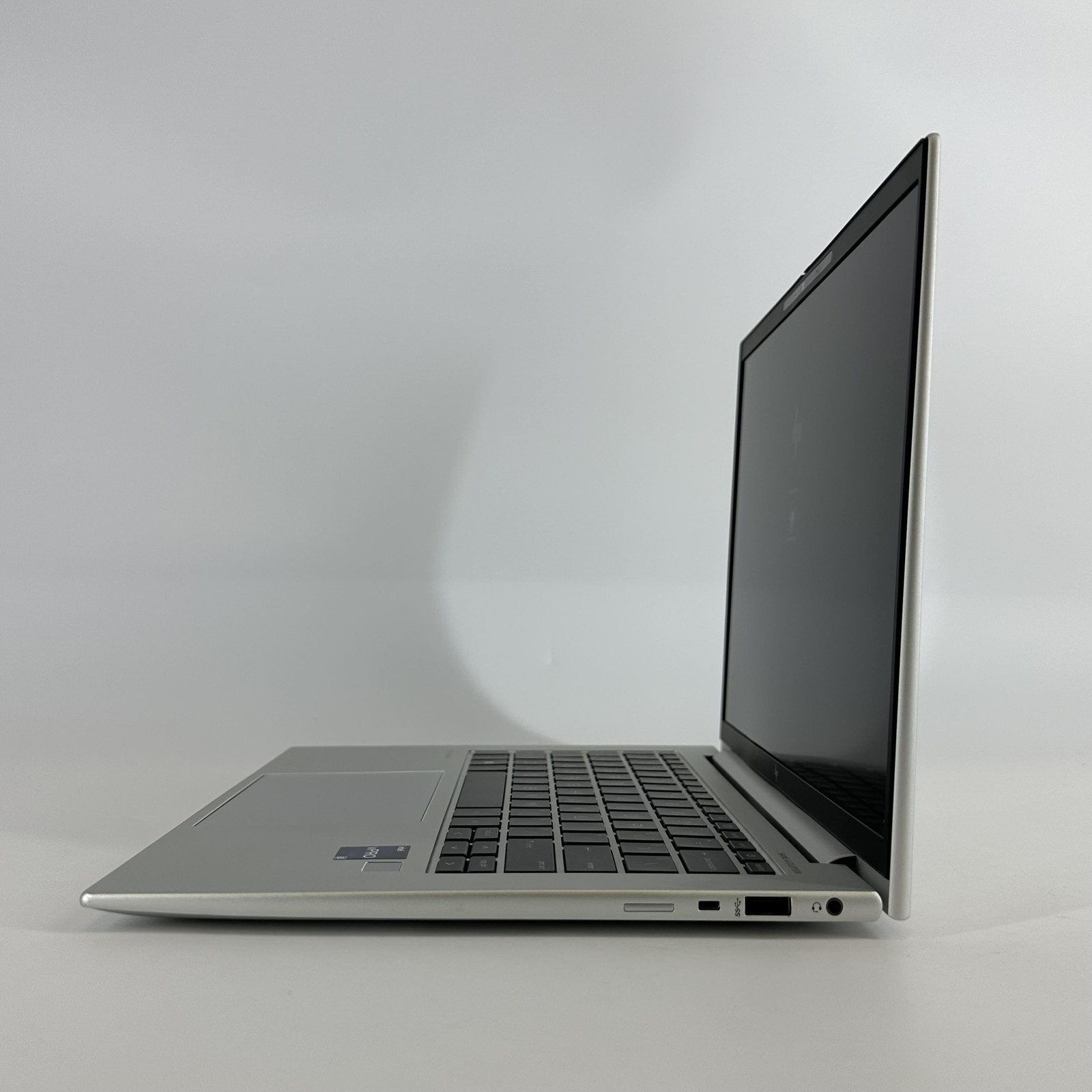 HP Elitebook 840 G9 14 FHD+ 1.6 GHz i5-1245U 16GB 256GB SSD Good