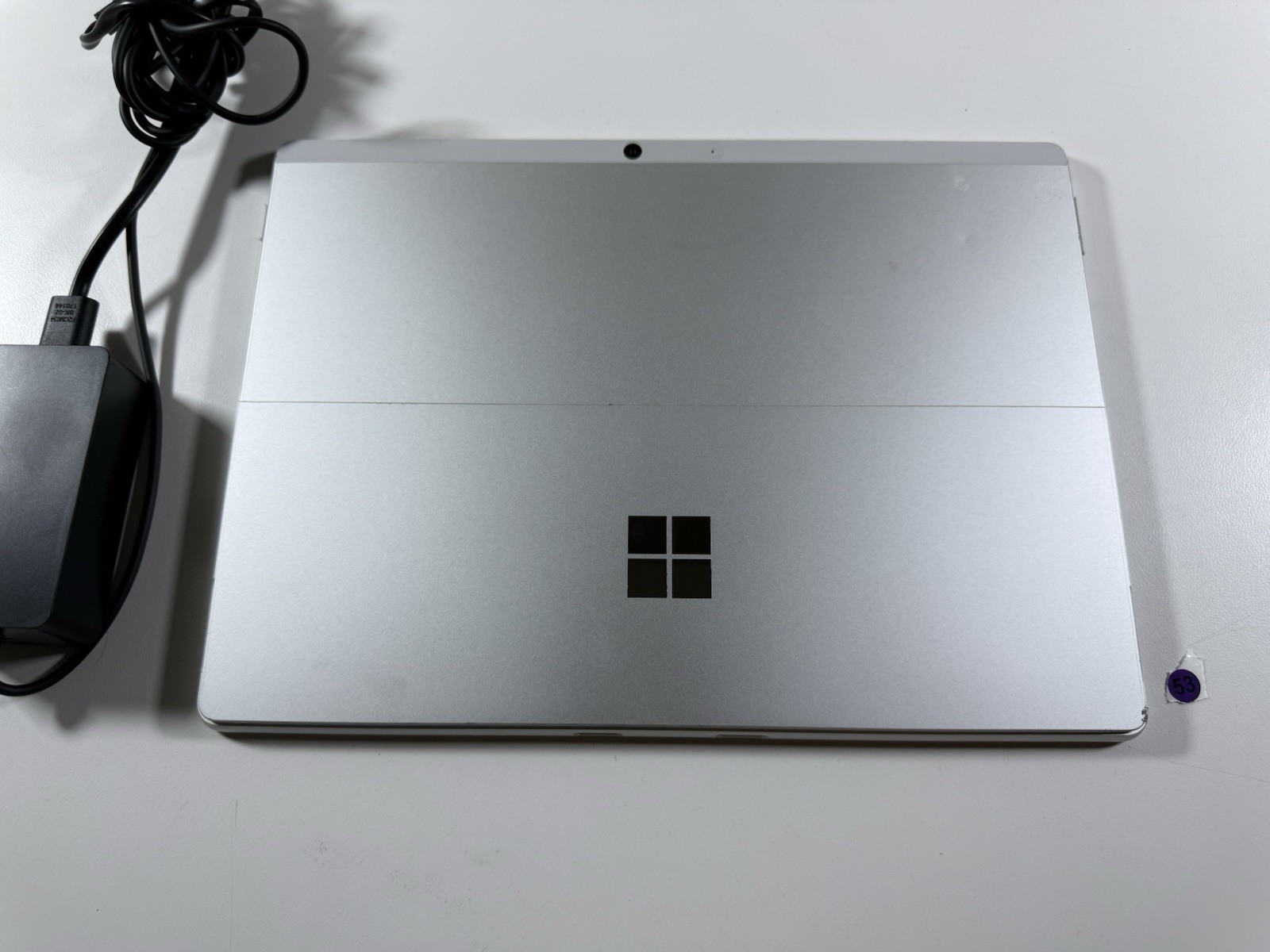Microsoft Surface Pro 8 (1982) i5-1145G7 – 16GB RAM – 256GB 120Hz – Win 11 Pro
