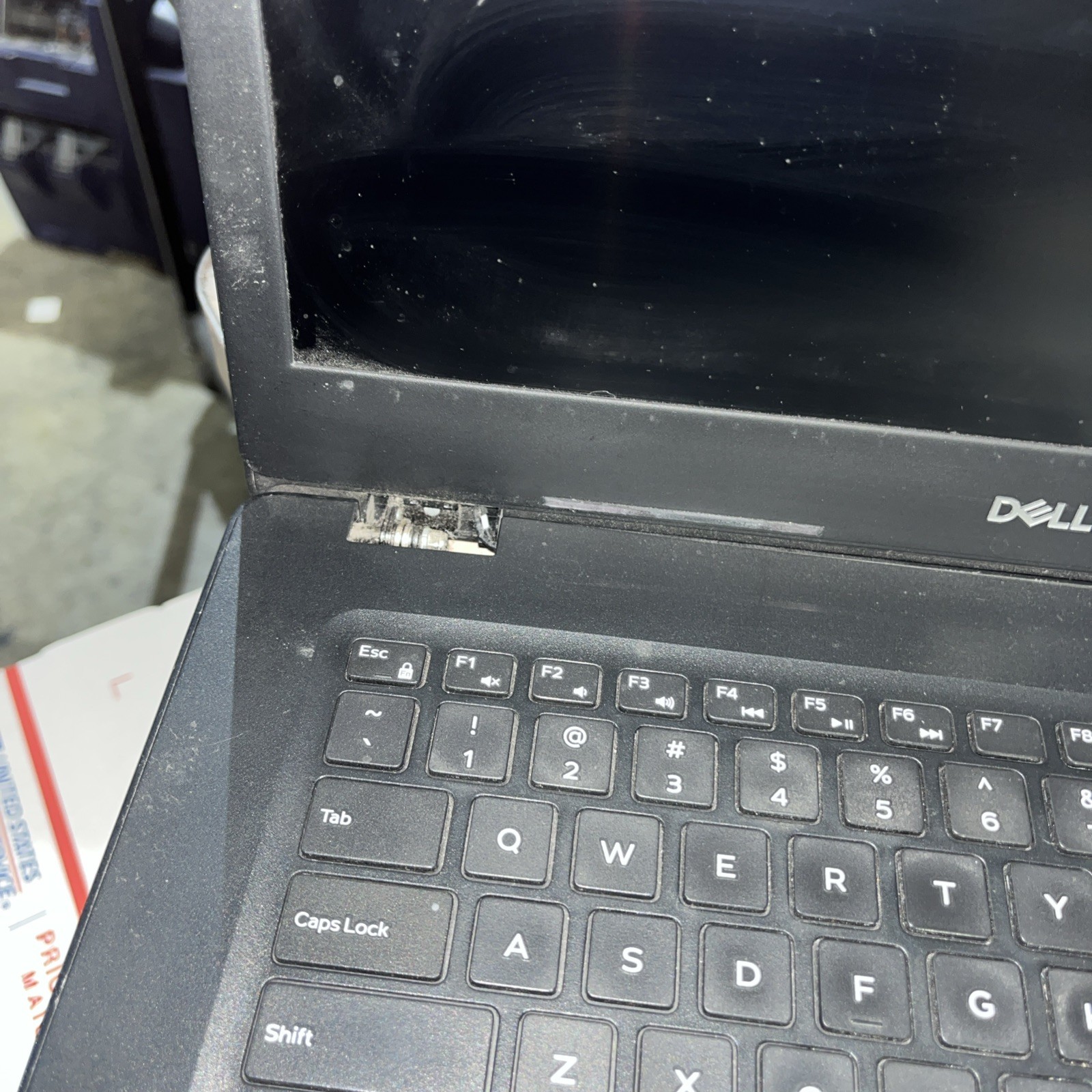 DELL LATITUDE 3490 INTEL CORE I5-8250U 1.60GHZ 4GB RAM NO HD