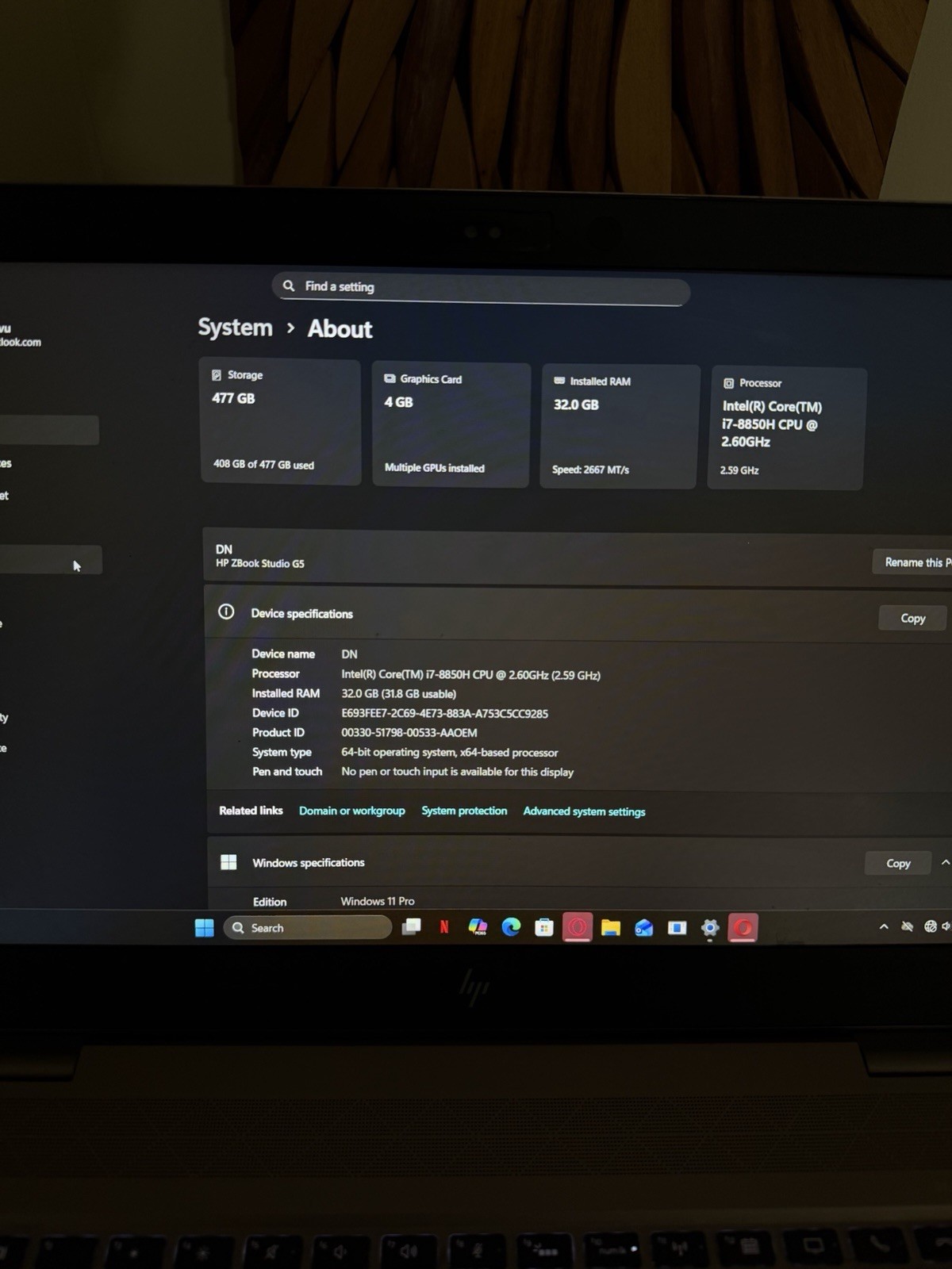 HP ZBook Studio G5 15in i7-8850H 32GB 477GB SSD Win11 Pro 4GB GPU