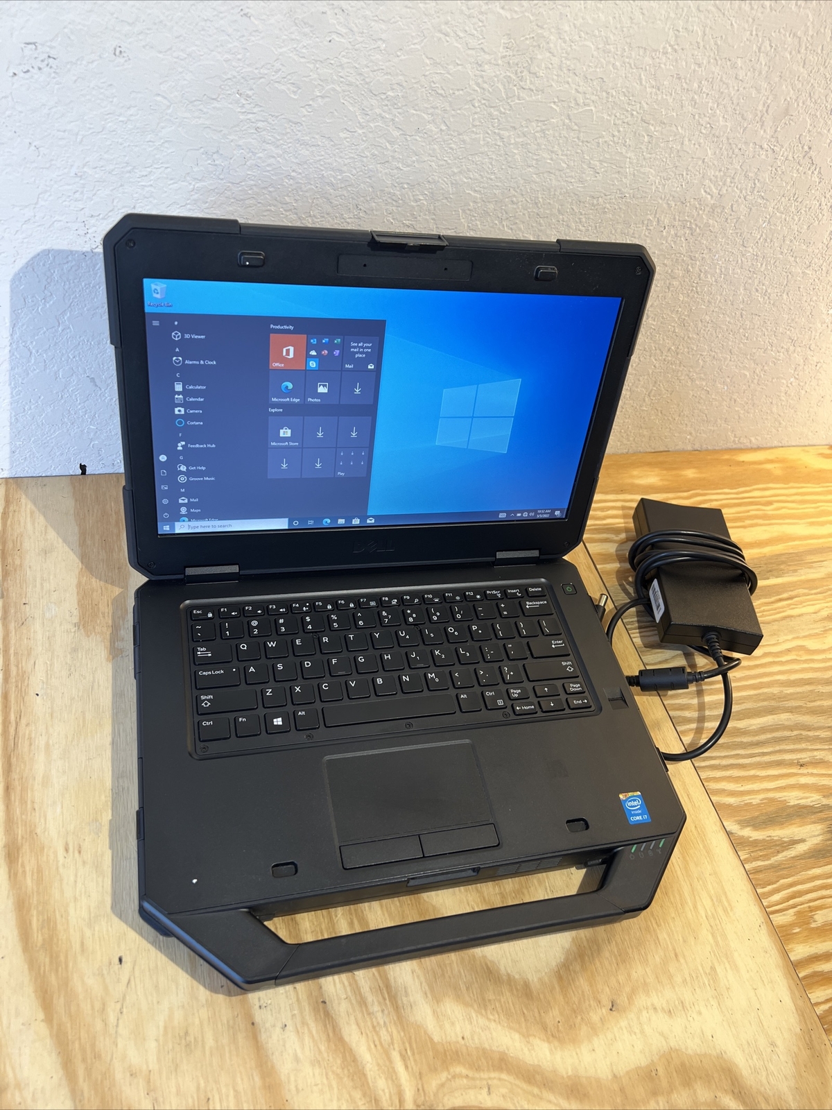 Dell Latitude 14 Rugged 5404 Laptop i7-4650U 1.7GHz 16GB 256GB No Touch No Cam