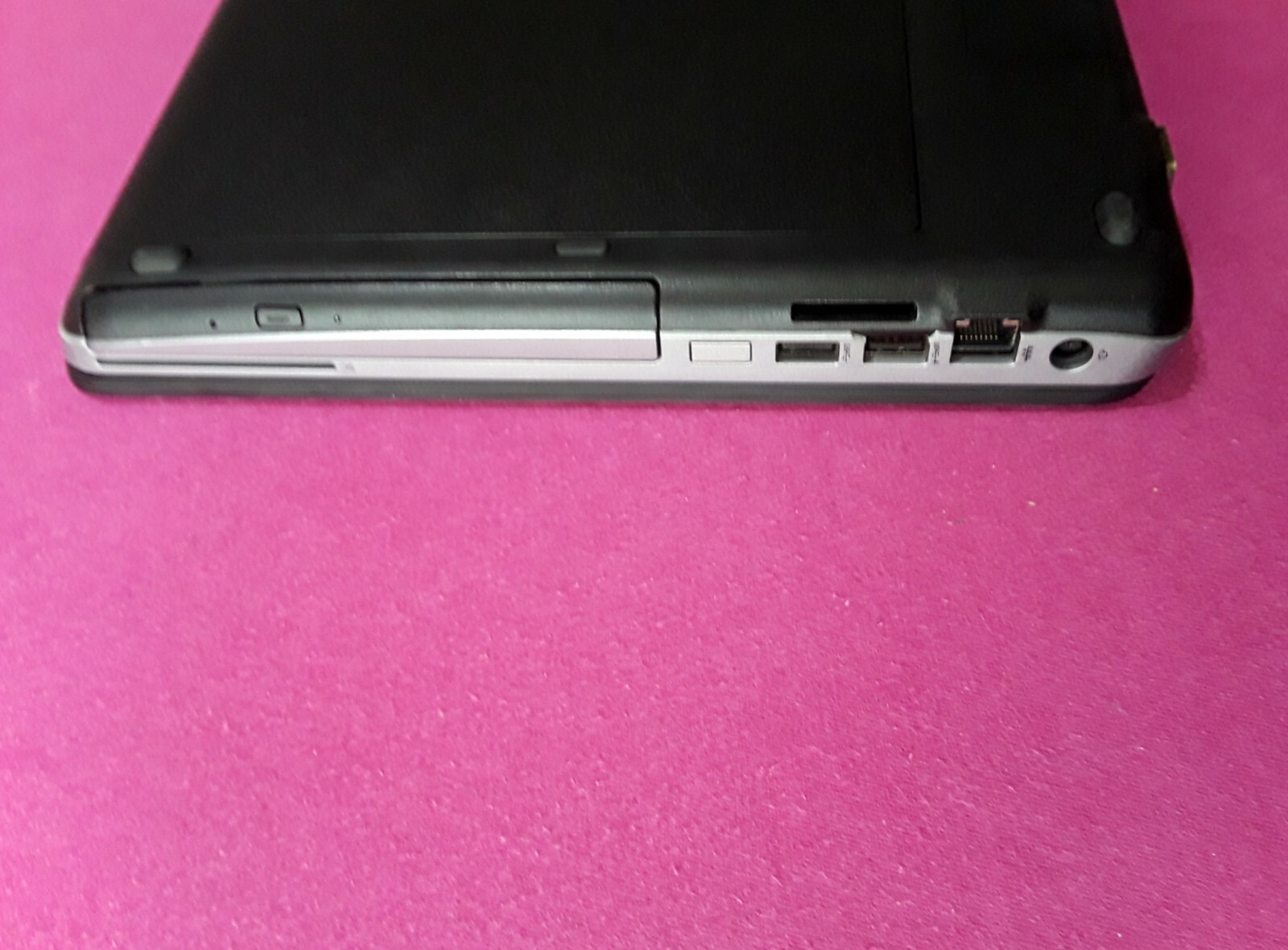 HP Probook 655 G1 laptop AMD quad A8-5550m 2.1-3.1Ghz 4GB 500GB Radeon 8550G W10