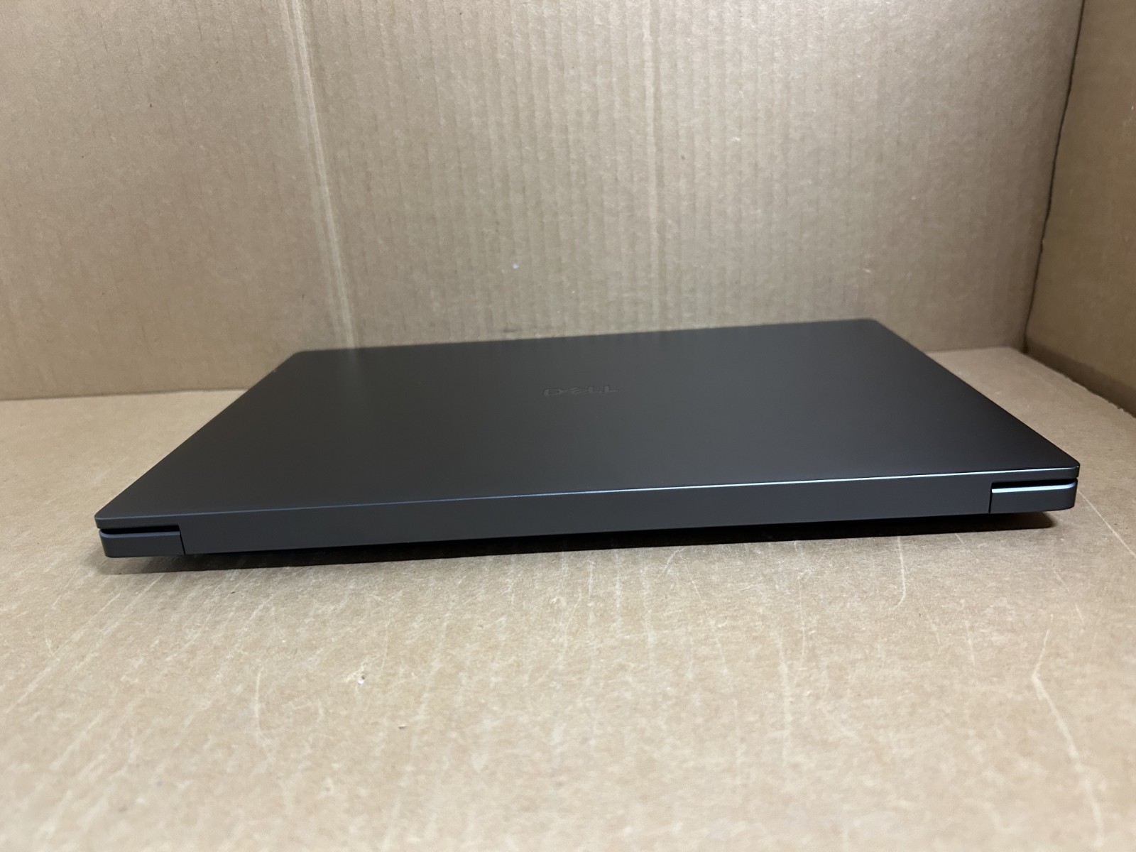 Dell Pro Max 14 Premium MA14250 Intel U9-285H 64GB DDR5 512GB SSD RTX Pro 2000