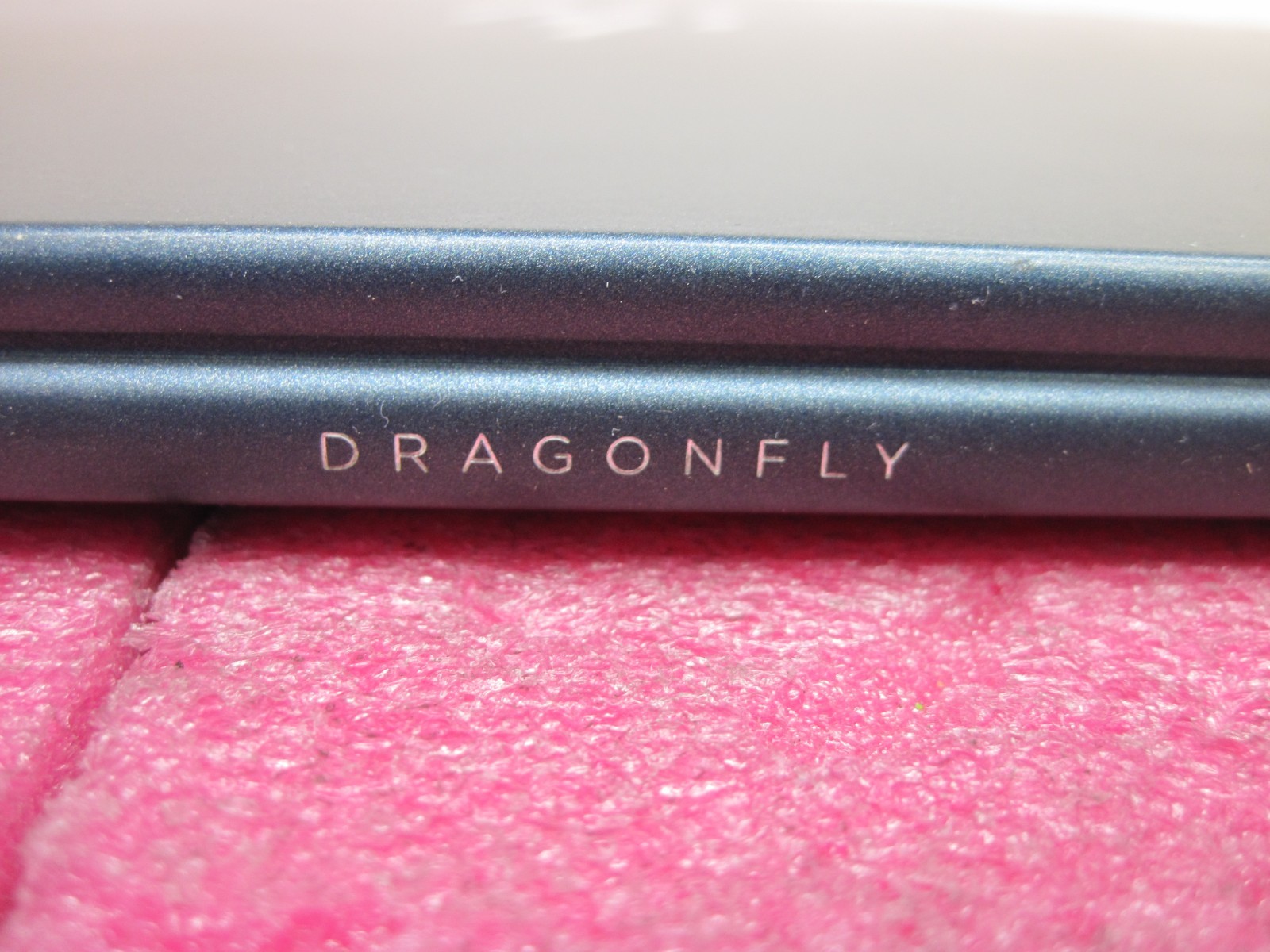 HP Dragonfly G4 13.5″ Touch Intel i7-1355U 32GB 1TB M.2 SSD W11PRO *READ* T9-A12