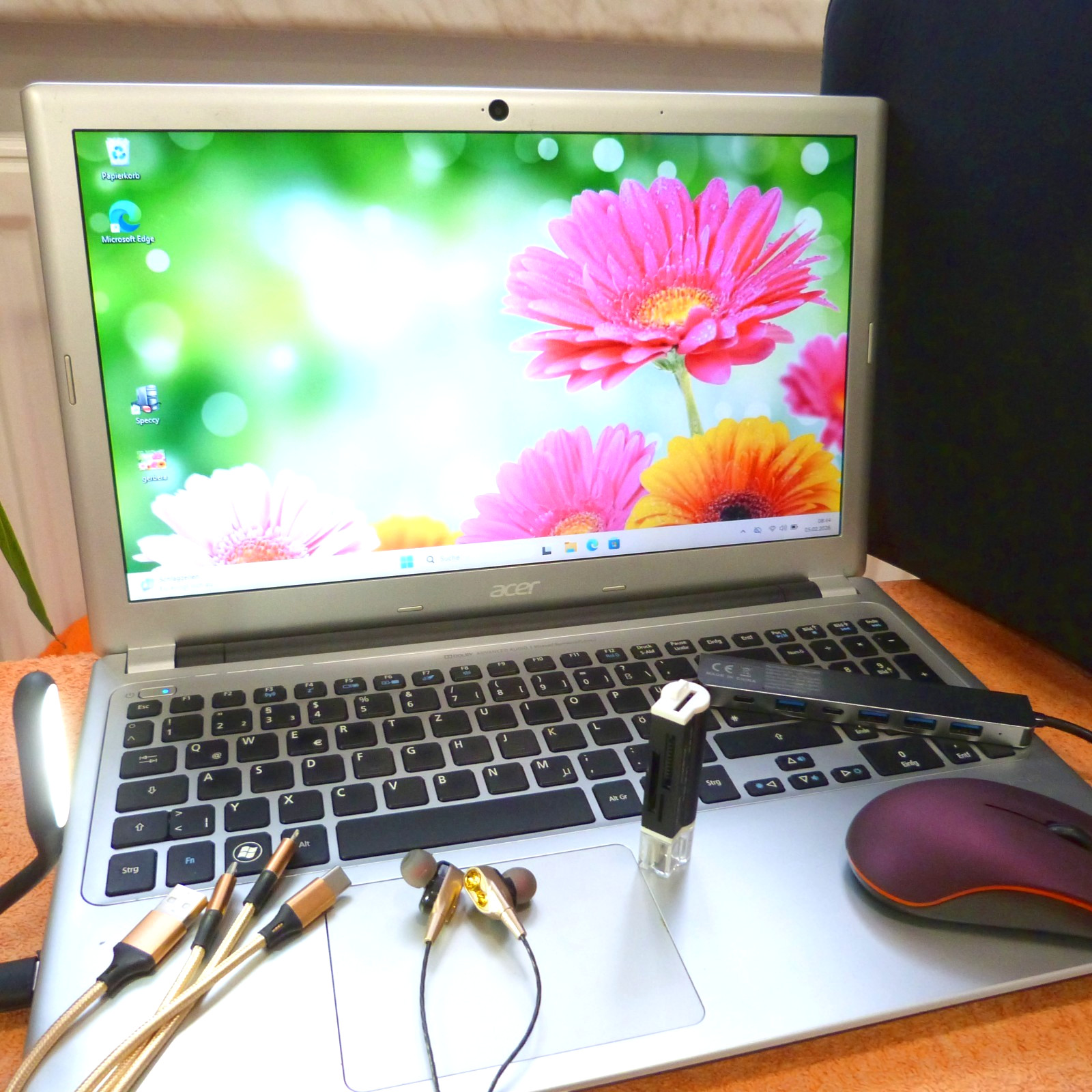 XL LOT Acer V5 531 15″ HD Ultrabook DOLBY l 8GB RAM NEW SSD Windows 11 PRO